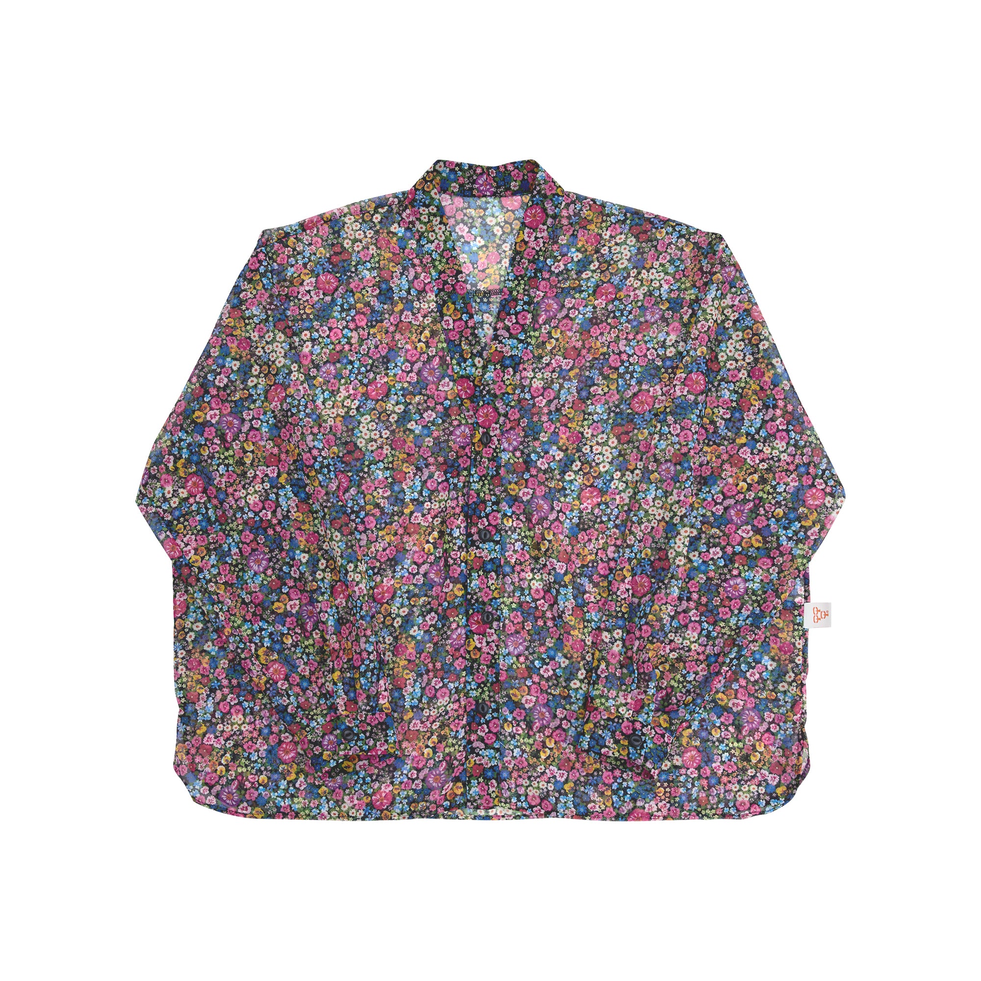 GORT® シアー素材のノーカラーシャツ(マルチピンク)オーバーフィットでユニセックス仕様。花柄プリントが印象的。