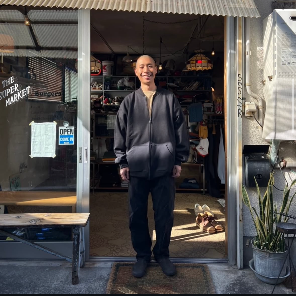 XL 着用 ニージくん 172cm 62kg