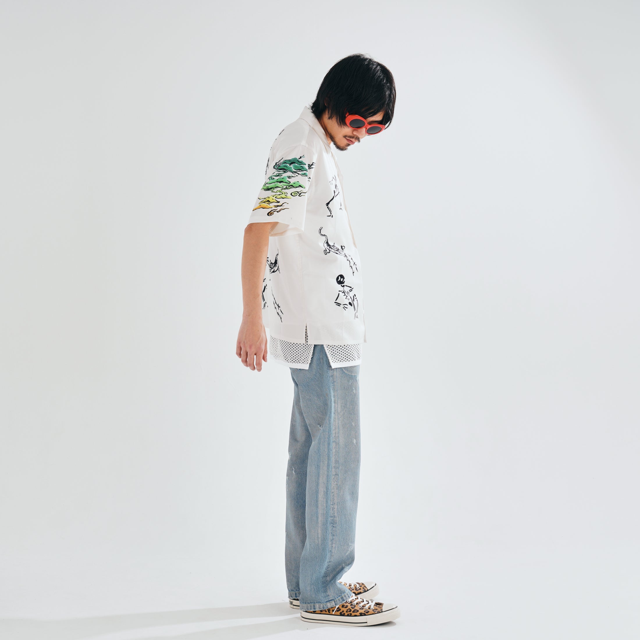 Specter's Parade s/s Shirts – White | EFFECTEN