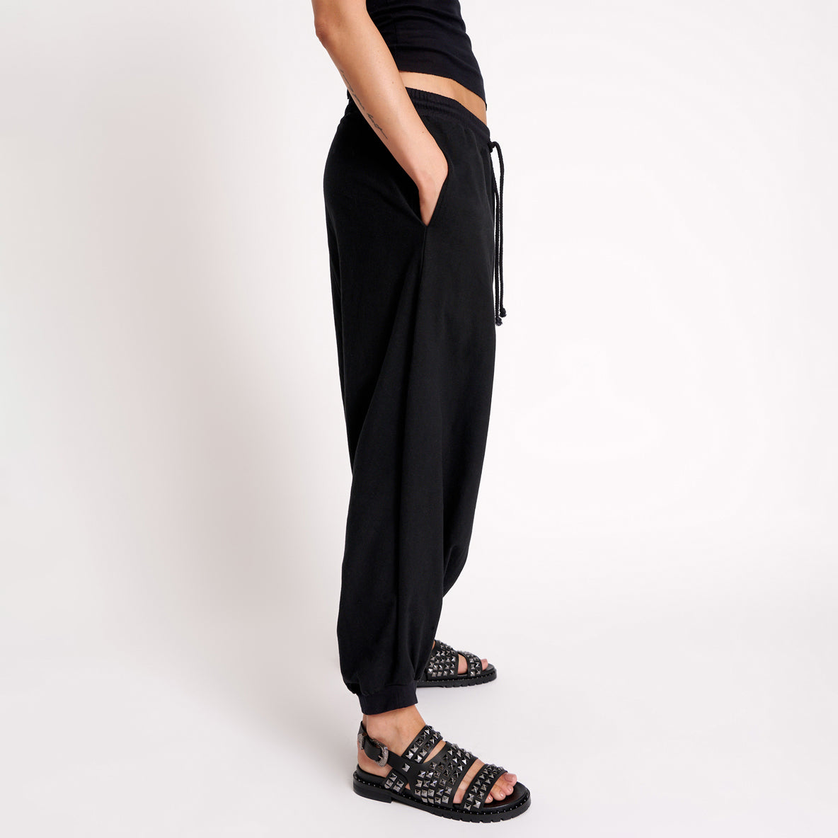 24763B | OTS DYNAMIC HAREM PANT | Color:Black【ONE TEASPOON_ワンティースプーン】