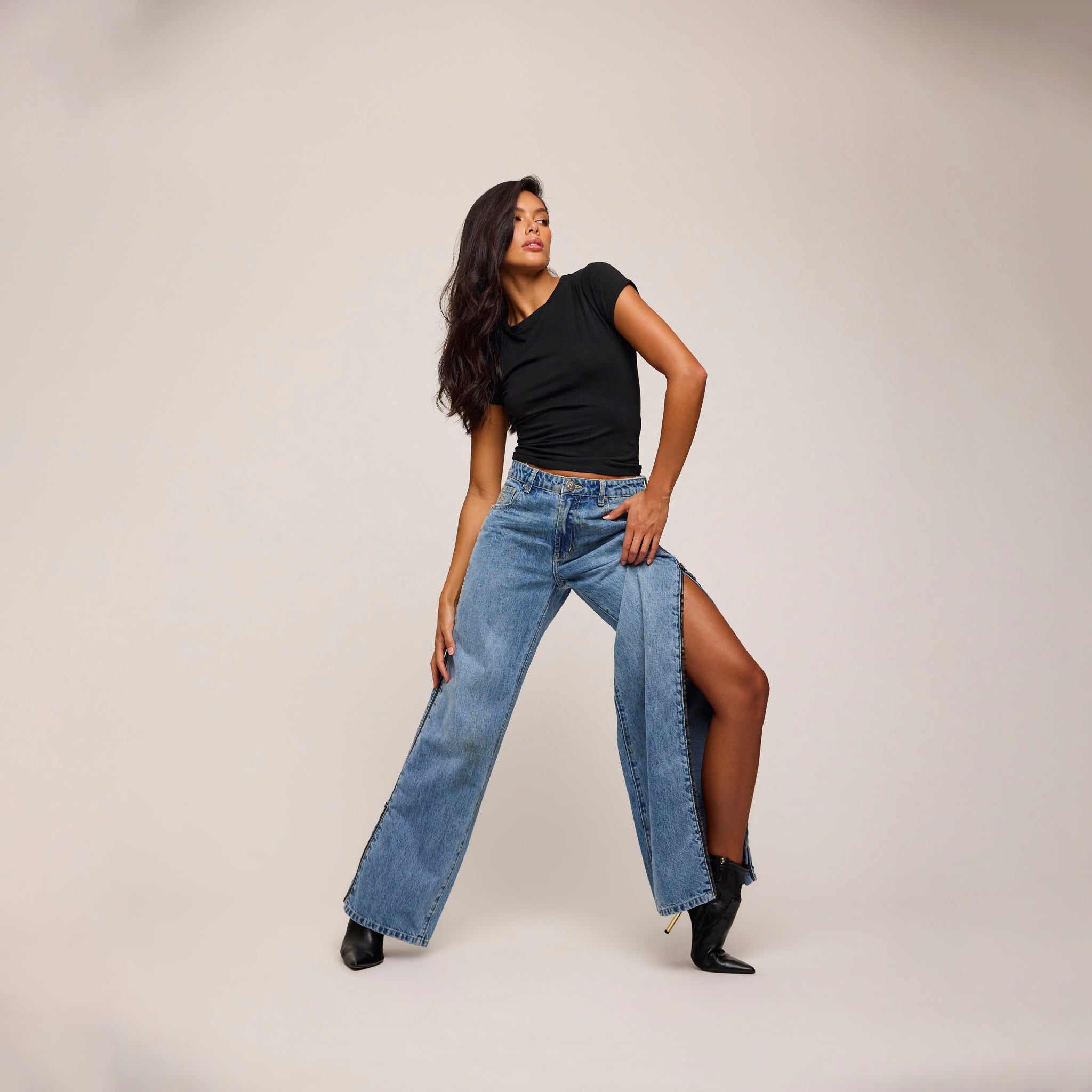 LOW RIDERS LOW WAIST WIDE LEG ZIPPED DENIM JEANS | Color_Pretty Blue | No_27302_Pretty Blue【ONE TEASPOON_ワンティースプーン】