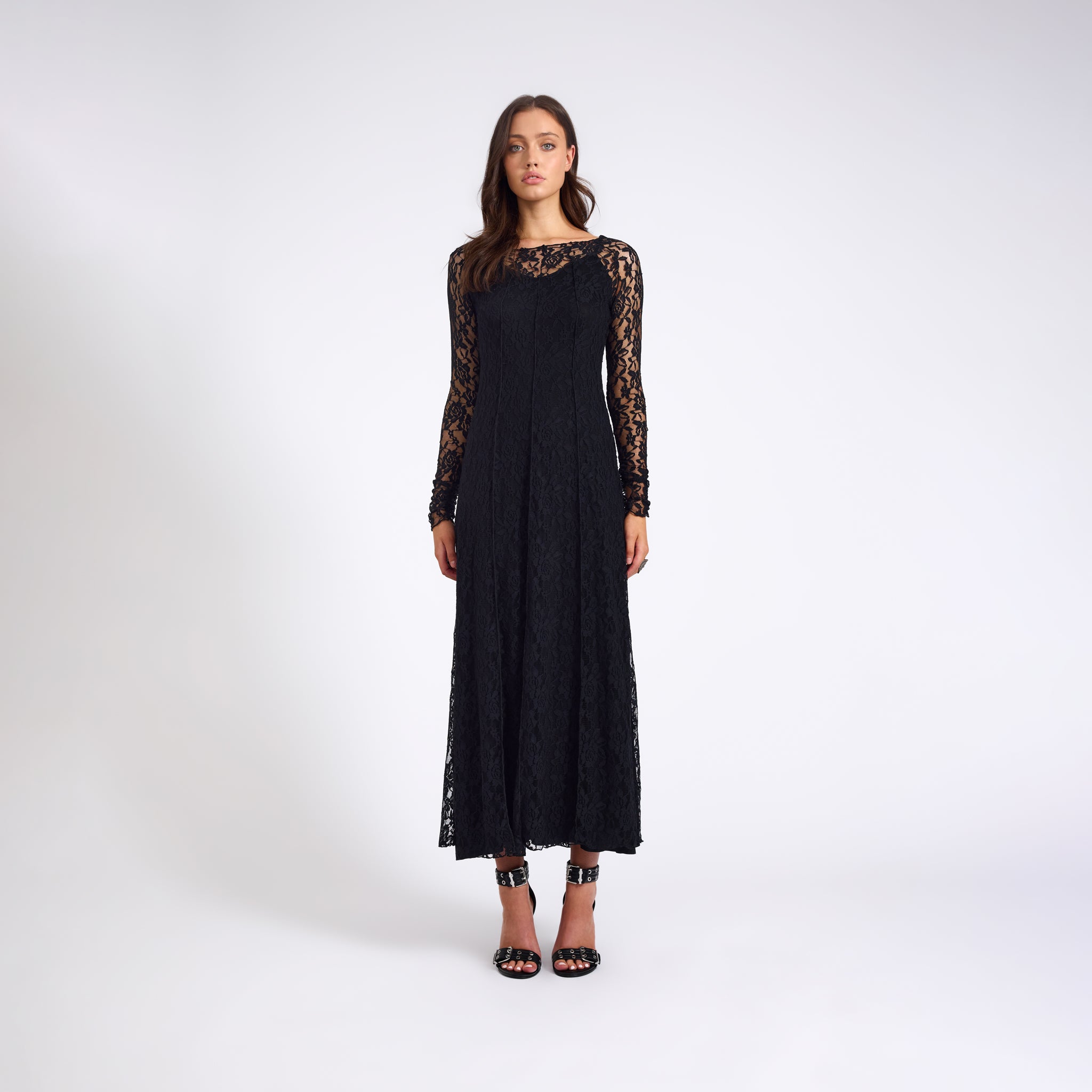 WEDNESDAY LACE LONGSLEEVE MAXI DRESS – Black | ONE TEASPOON