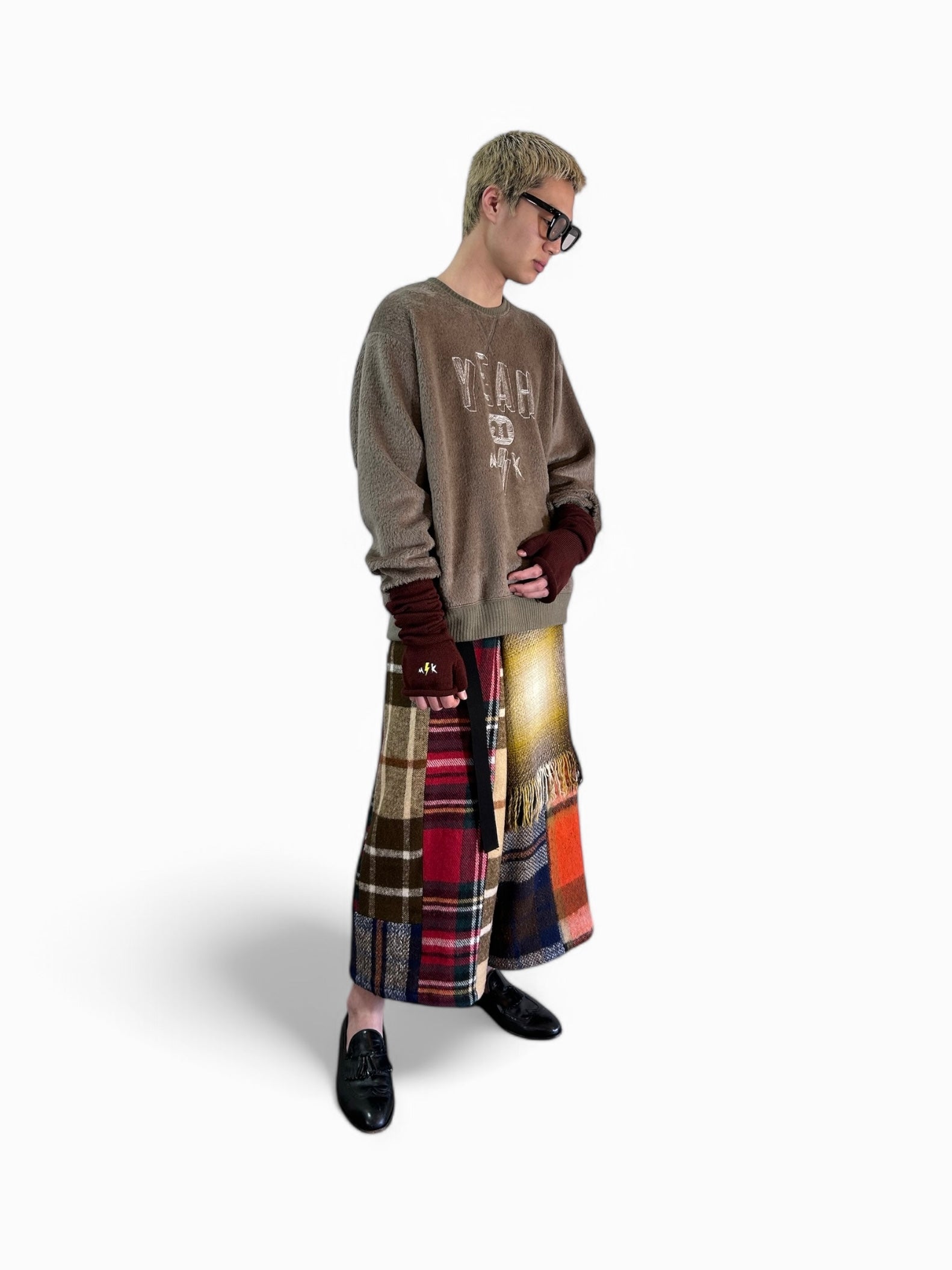 HANDSHAKE | Color_Win | No_mk26a-a-26_win【MASTERKEY_マスターキー】