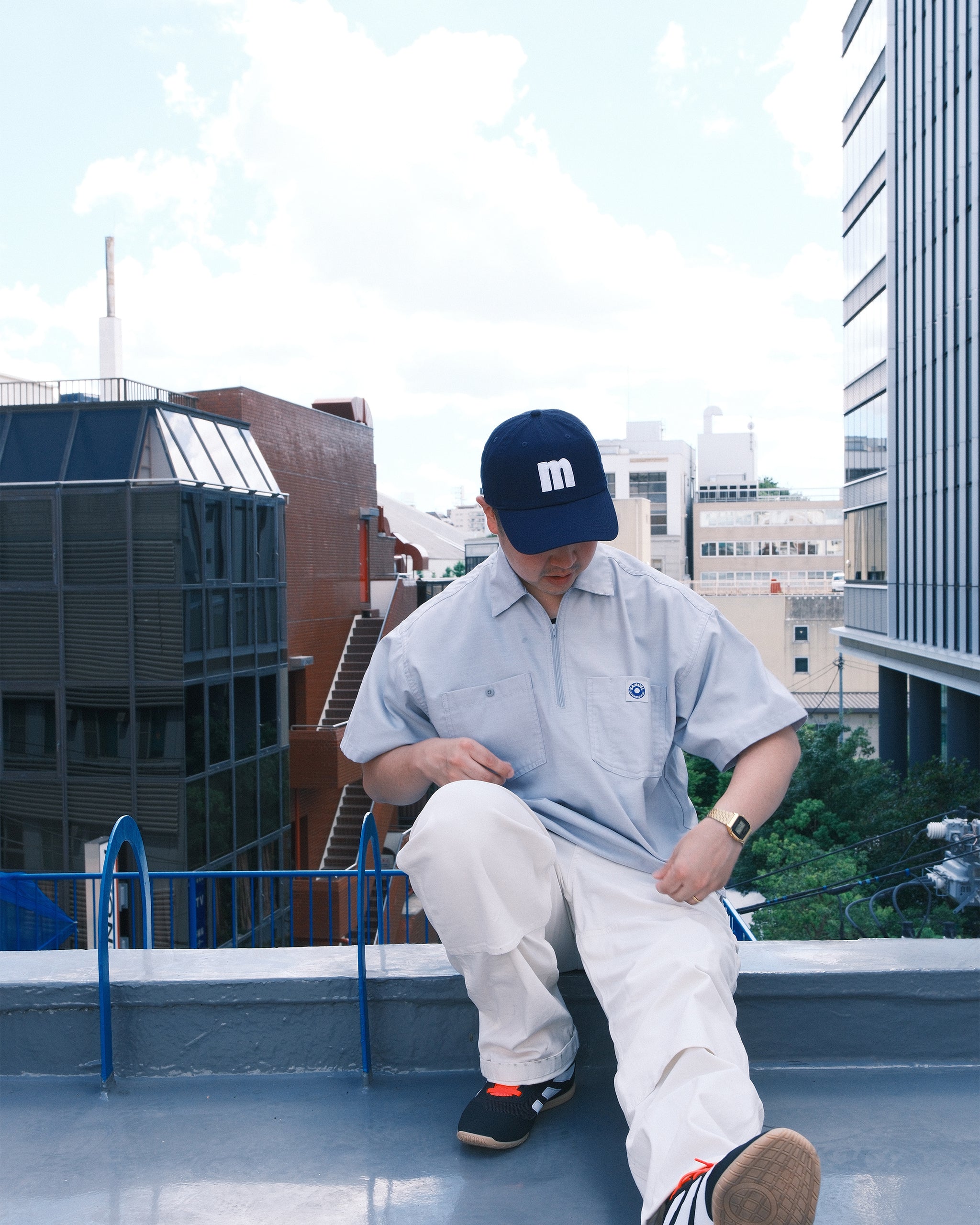 SAMUEL × Manhattan Records M ILLUST LOGO S/S CAP | Color:White/Navy/Black | S-25ss-H-004【SAMUEL_サミュエル】