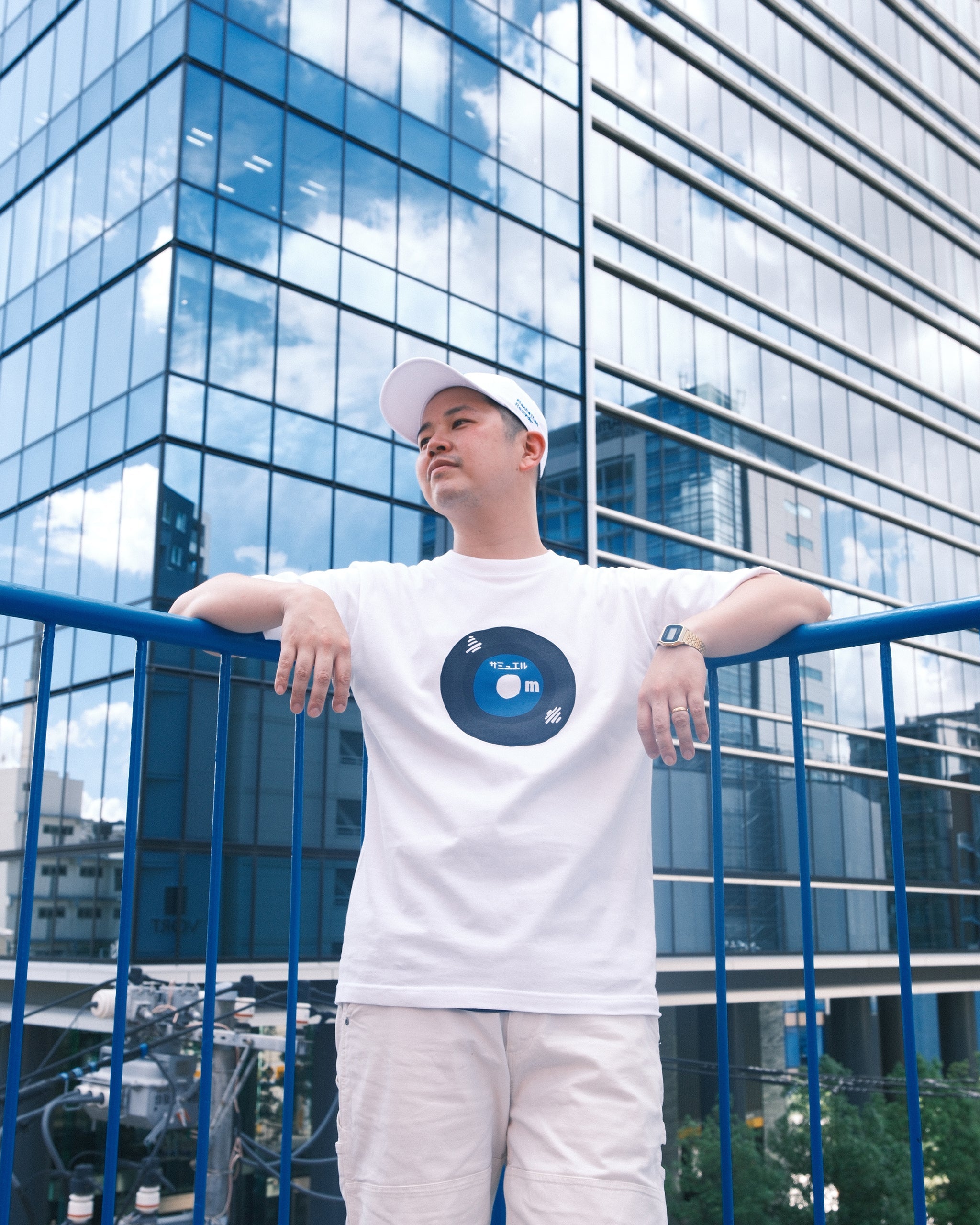SAMUEL × Manhattan Records 7inch 45th anniv. TEE | Color:White | S-25SS-SS-016【SAMUEL_サミュエル】 【ネコポス選択可能】