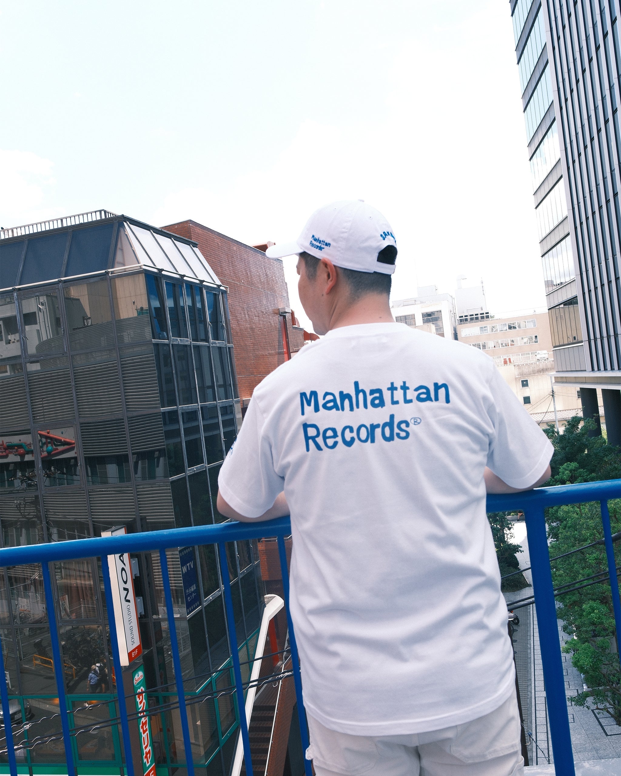 SAMUEL × Manhattan Records M ILLUST LOGO S/S CAP | Color:White/Navy/Black | S-25ss-H-004【SAMUEL_サミュエル】