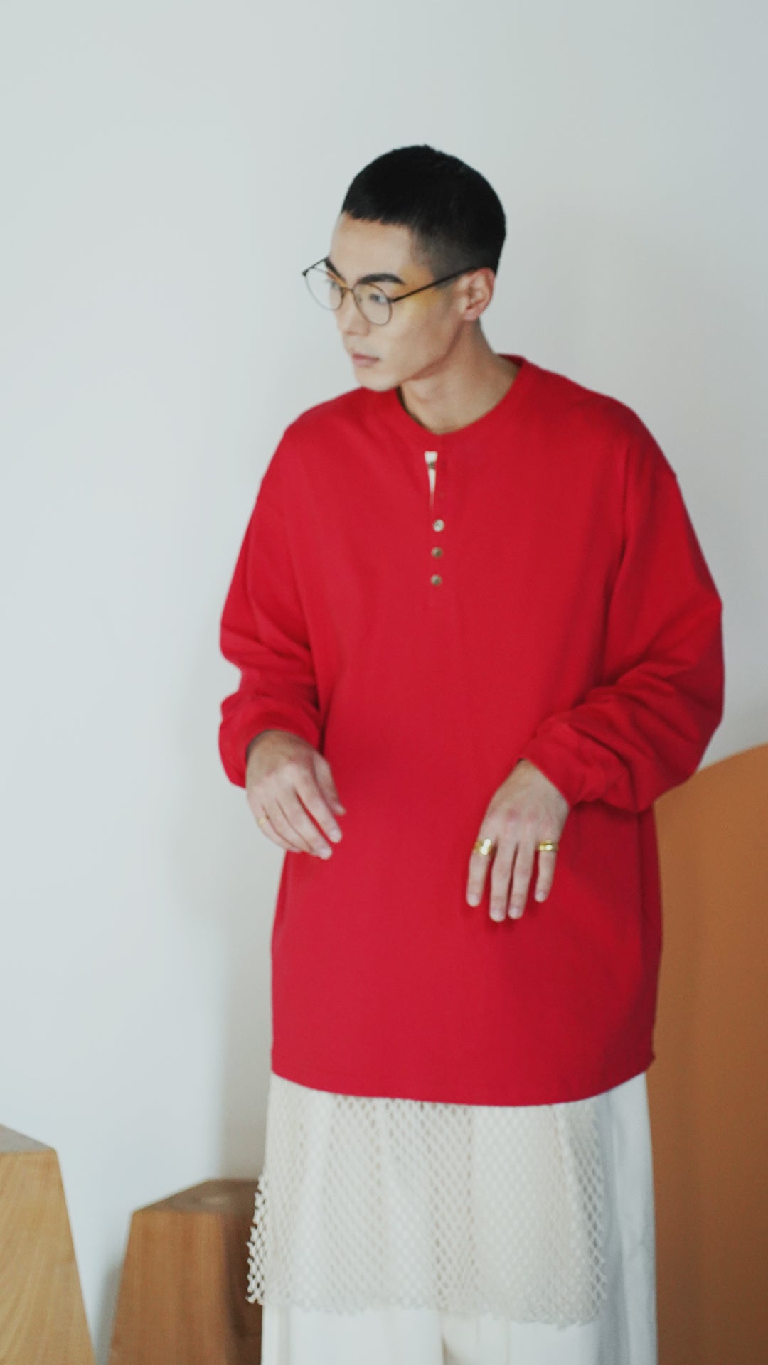 Hem Round Henley Neck LS Cut and Sew | Color:Red【APHLOTUS_アプロタス】 | 217648_180_red