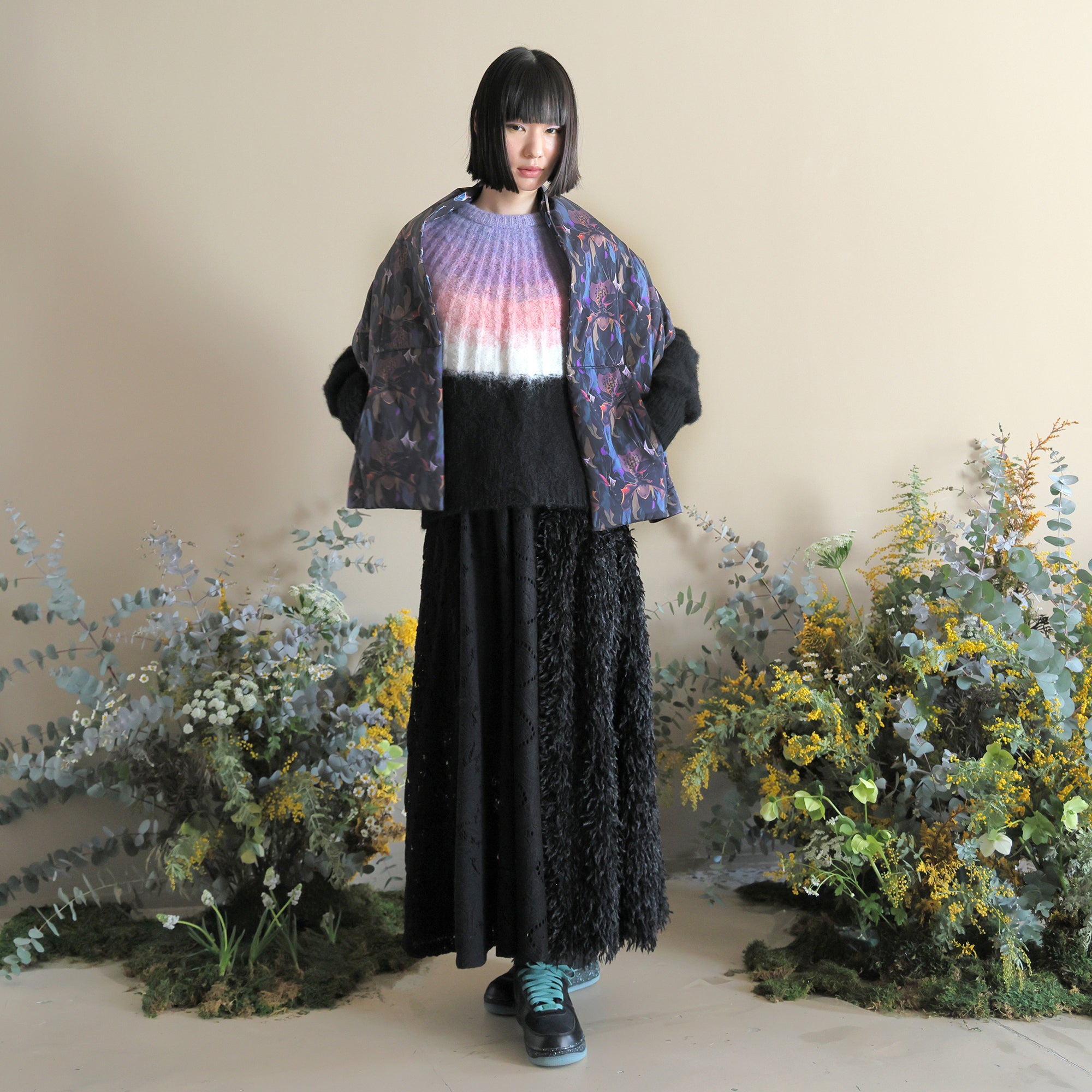 BSD24AW-02_BLACK | Flower Down Stole | Color:Black【BEDSIDEDRAMA_ベッドサイドドラマ】