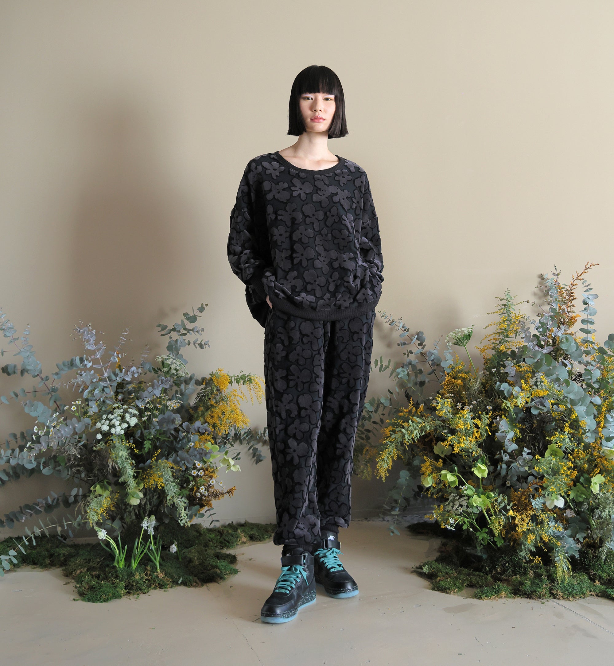 BSD24AW-17_VELOR BK | Flowers JQ Pants | Color:Velor Bk【BEDSIDEDRAMA_ベッドサイドドラマ】【archive】