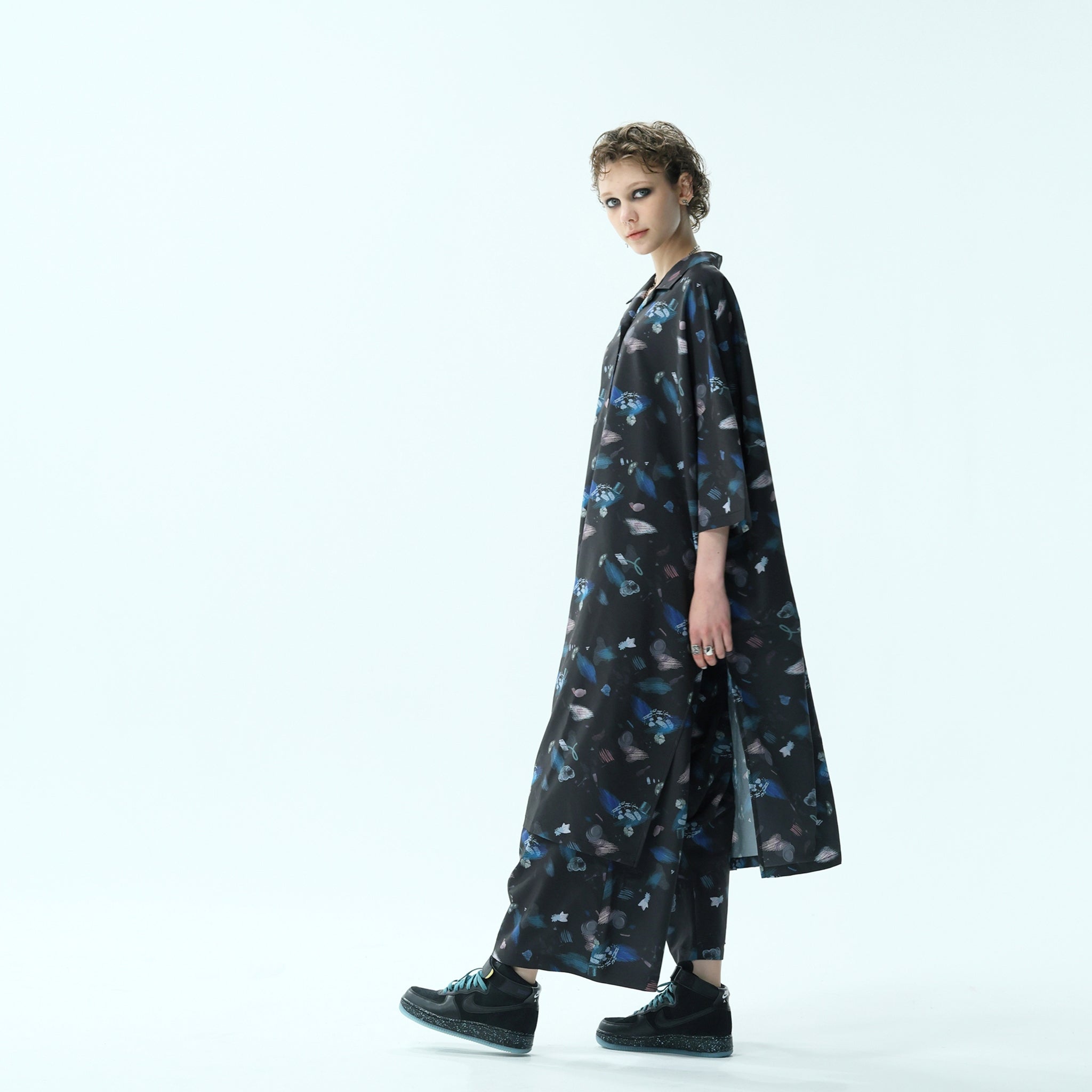 bsd24SS-08 | Poltergeist Halfsleeve Shirt | Color:Black【BEDSIDEDRAMA_ベッドサイドドラマ】【archive】