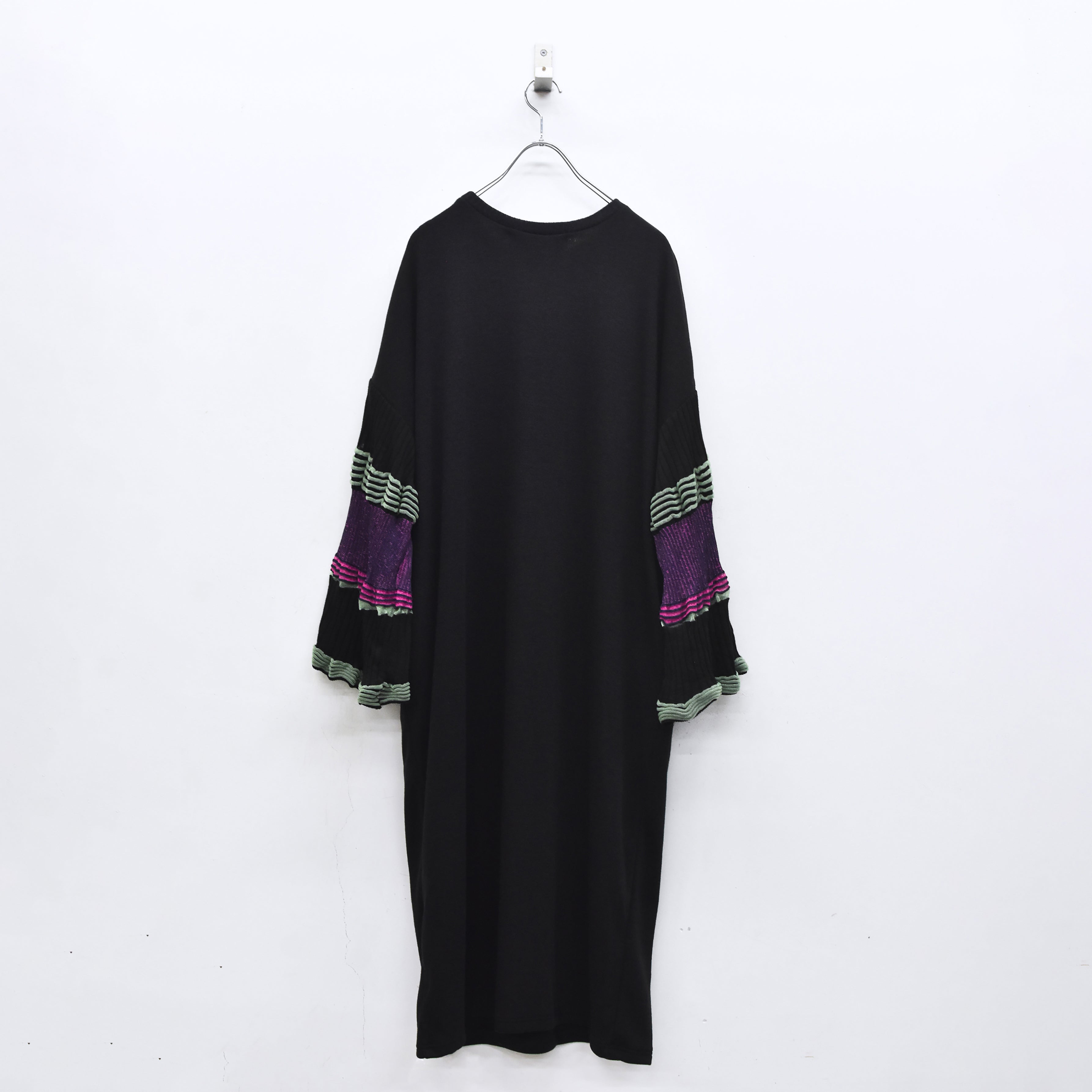 Drift Sleeve Dress | Color_Black | No_bsd25aw-15_black【BEDSIDEDRAMA_ベッドサイドドラマ】