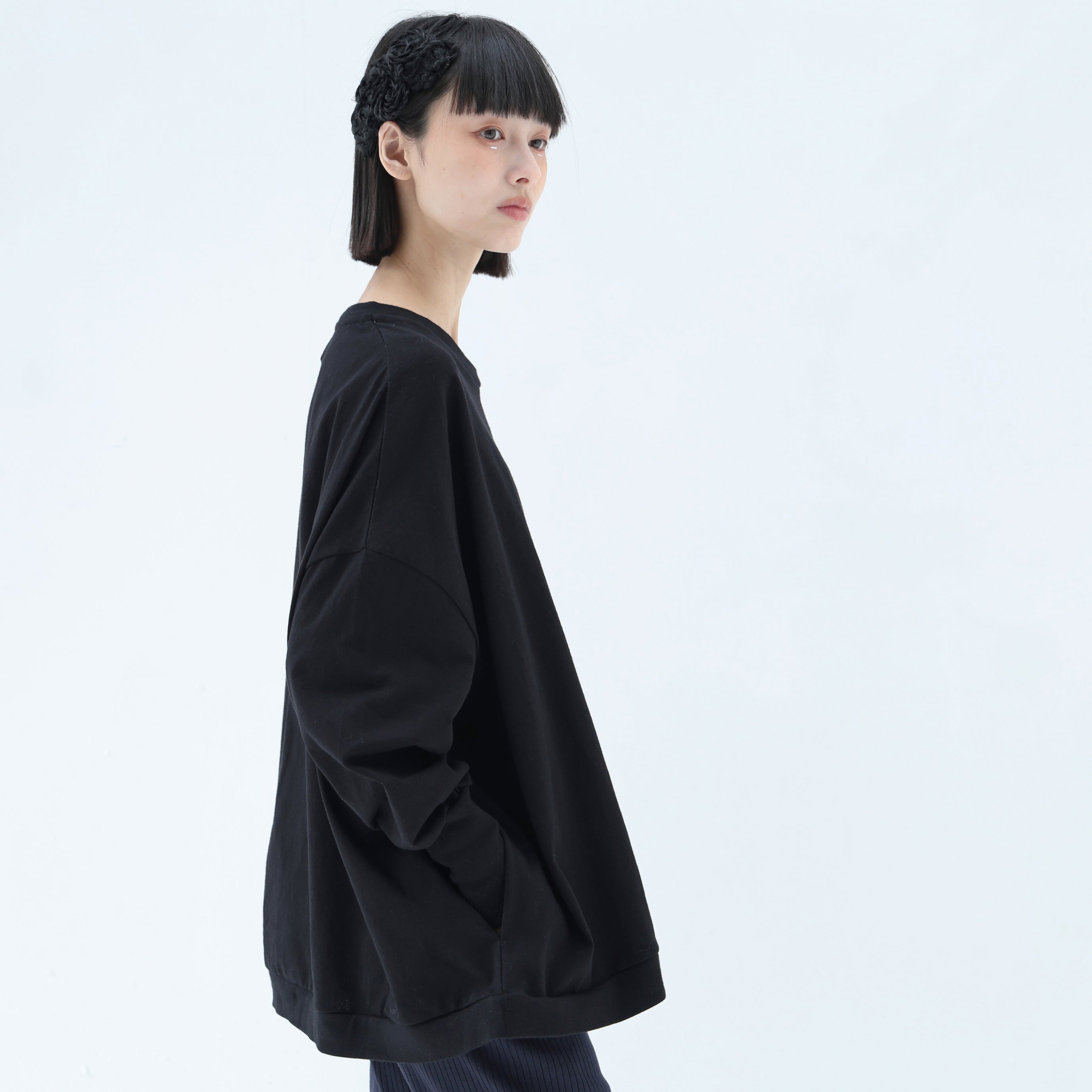 DIGNEY DOLL Wide Pullover | Color_Black | No_bsd25aw-20a_black【BEDSIDEDRAMA_ベッドサイドドラマ】