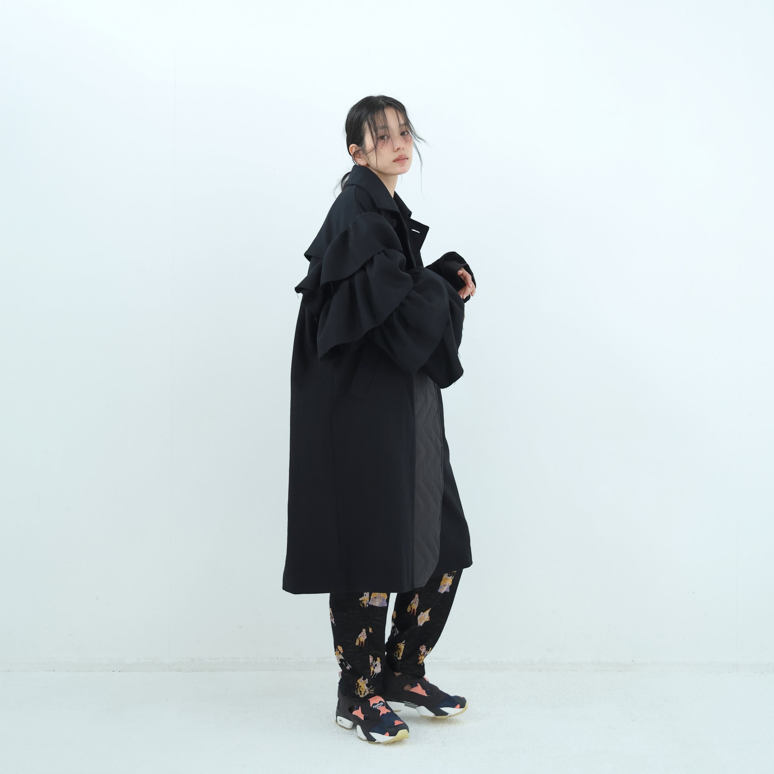 Dreamin' Mix Wide Coat – Black | BEDSIDEDRAMA | 入荷予定アイテム