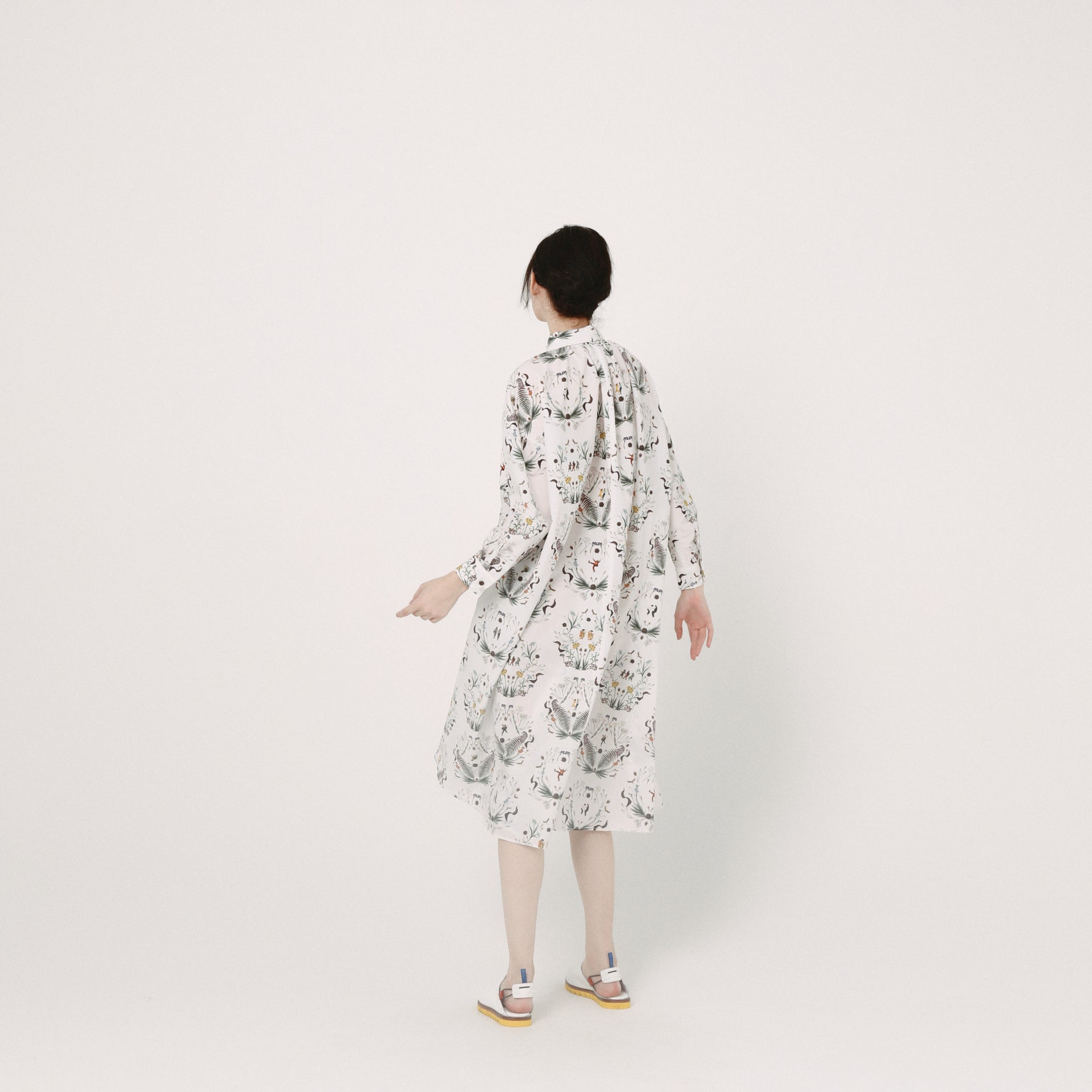 Dance In The Garden Maxi Shirt | Color_Natural | No_BSD26SS-15_Natural【BEDSIDEDRAMA_ベッドサイドドラマ】【入荷予定アイテム・入荷連絡可能】