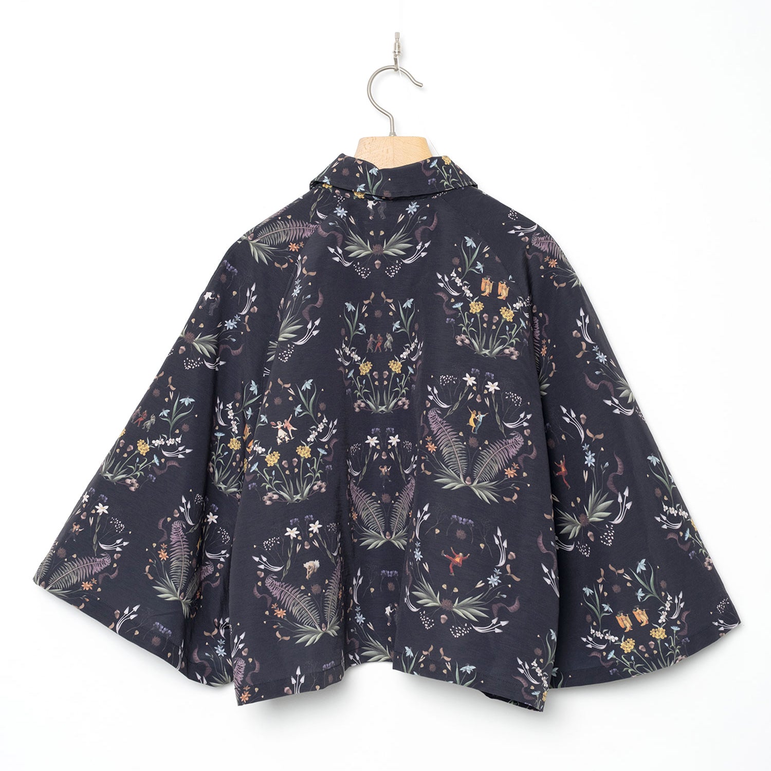 Dance In The Garden Cape Shirt– Black | BEDSIDEDRAMA
