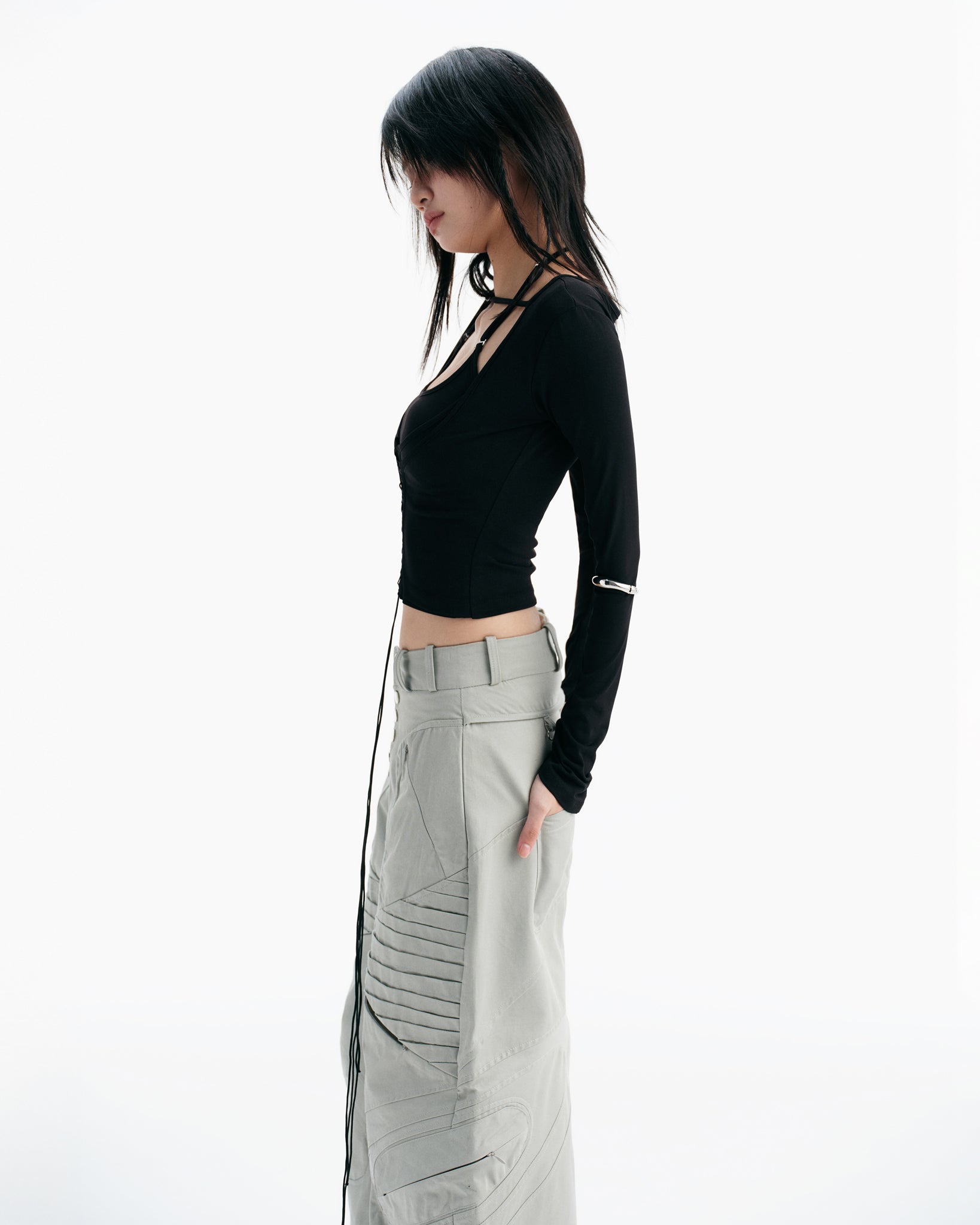 BISOU LONG SLEEVE TOP (BLACK) | Bunny Hill Concept