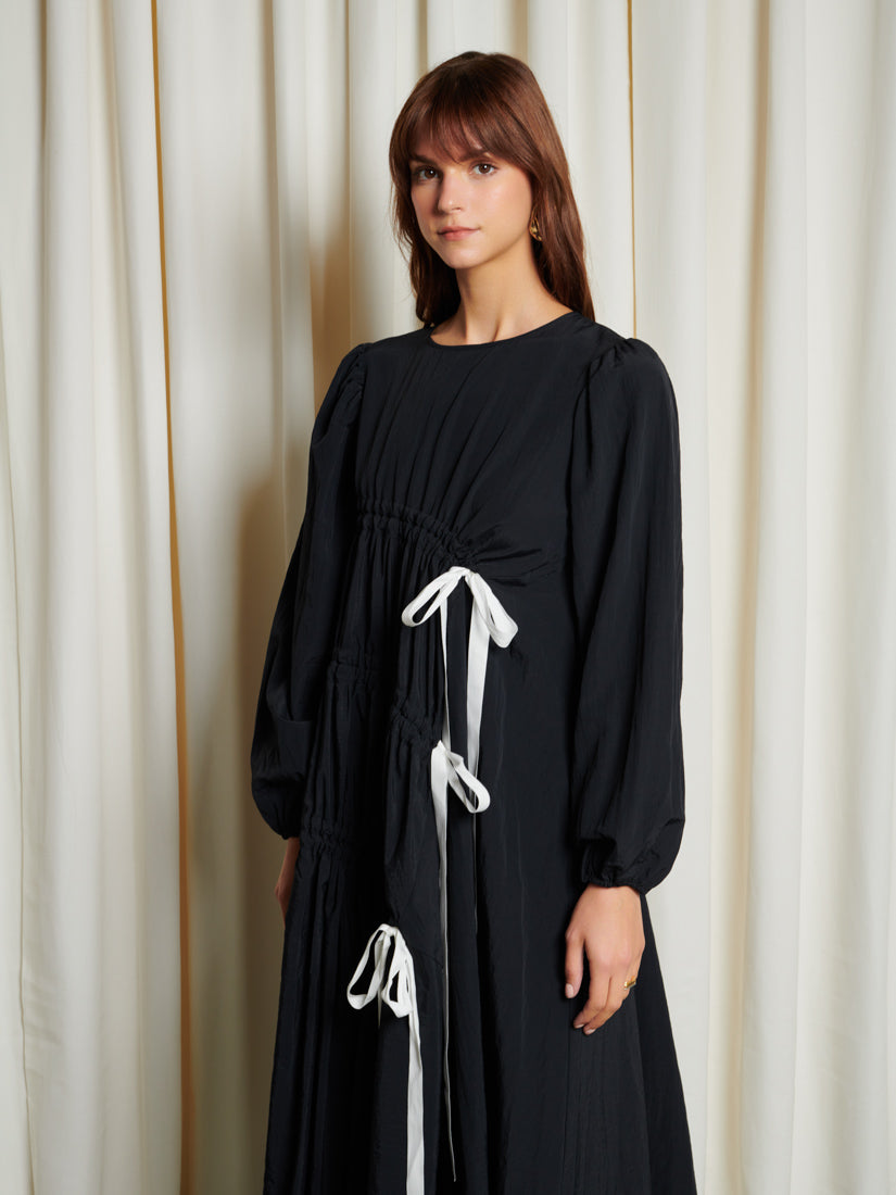 31GH00DRG931BLK | Campbell Ruched Midi Dress | Color:Black【GHOSPELL_ゴスペル】