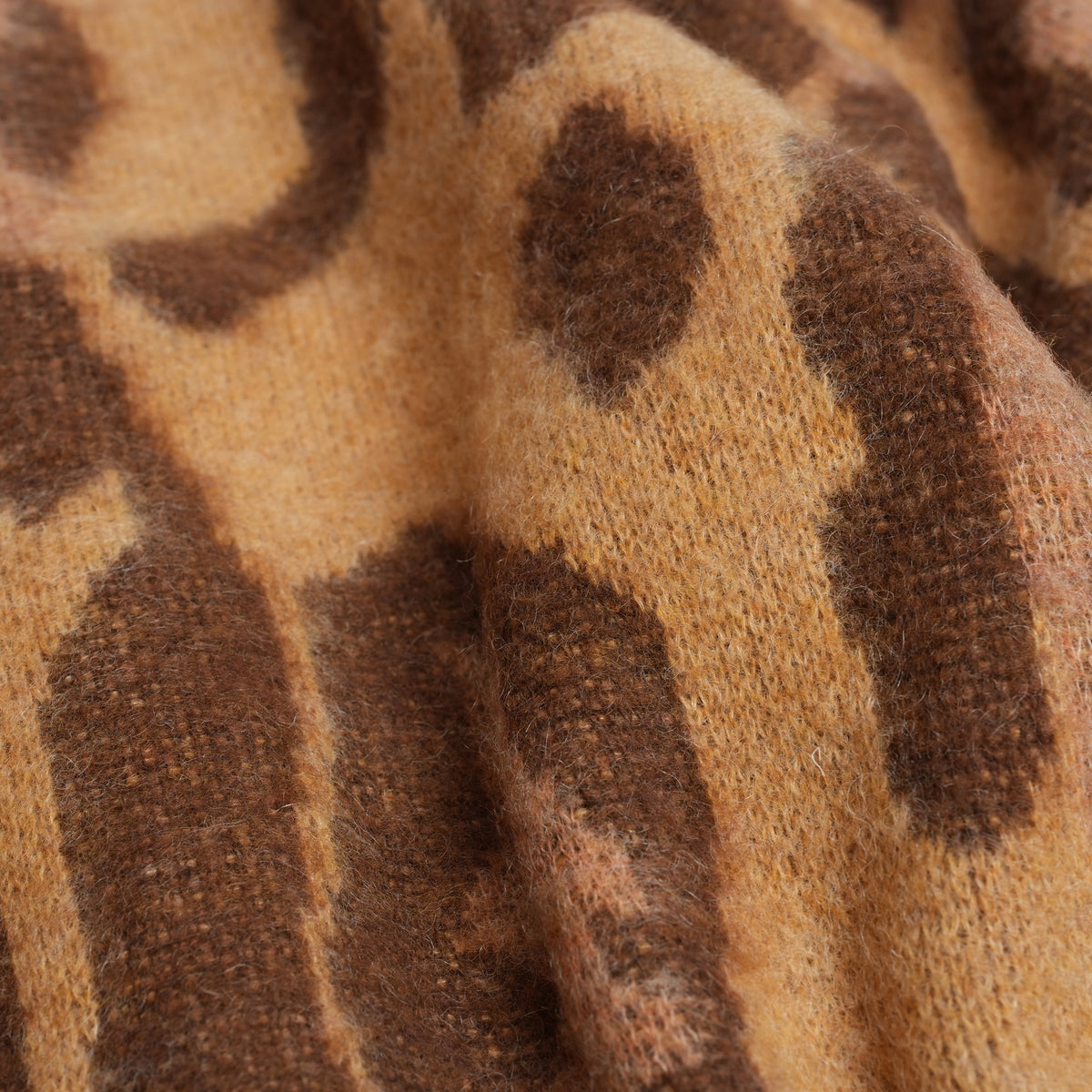 Mohair Shaggy Jacqaurd Cardigan – Leopard | TOWNCRAFT
