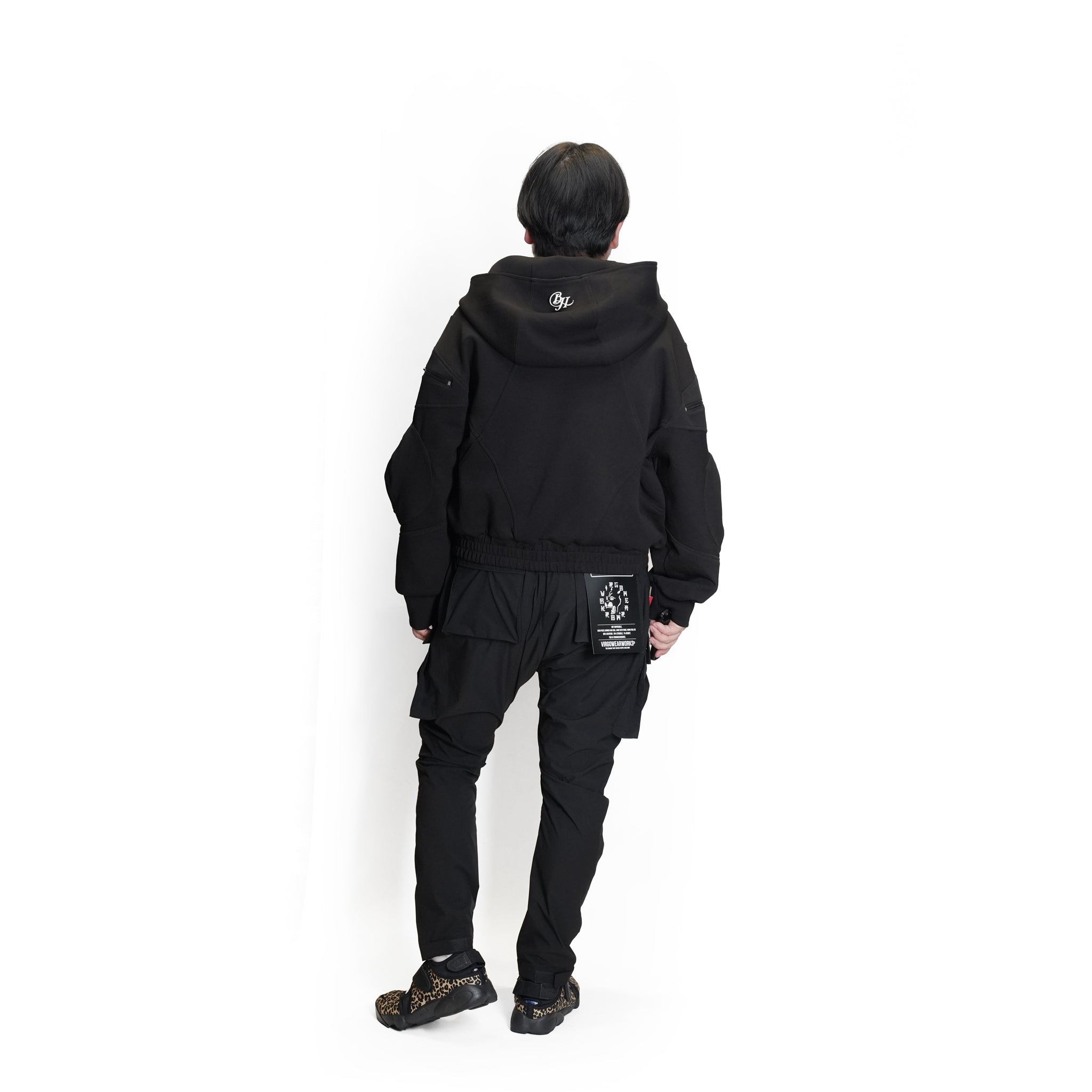 MAPLE JACKET (Black) | Bunny Hill Concept