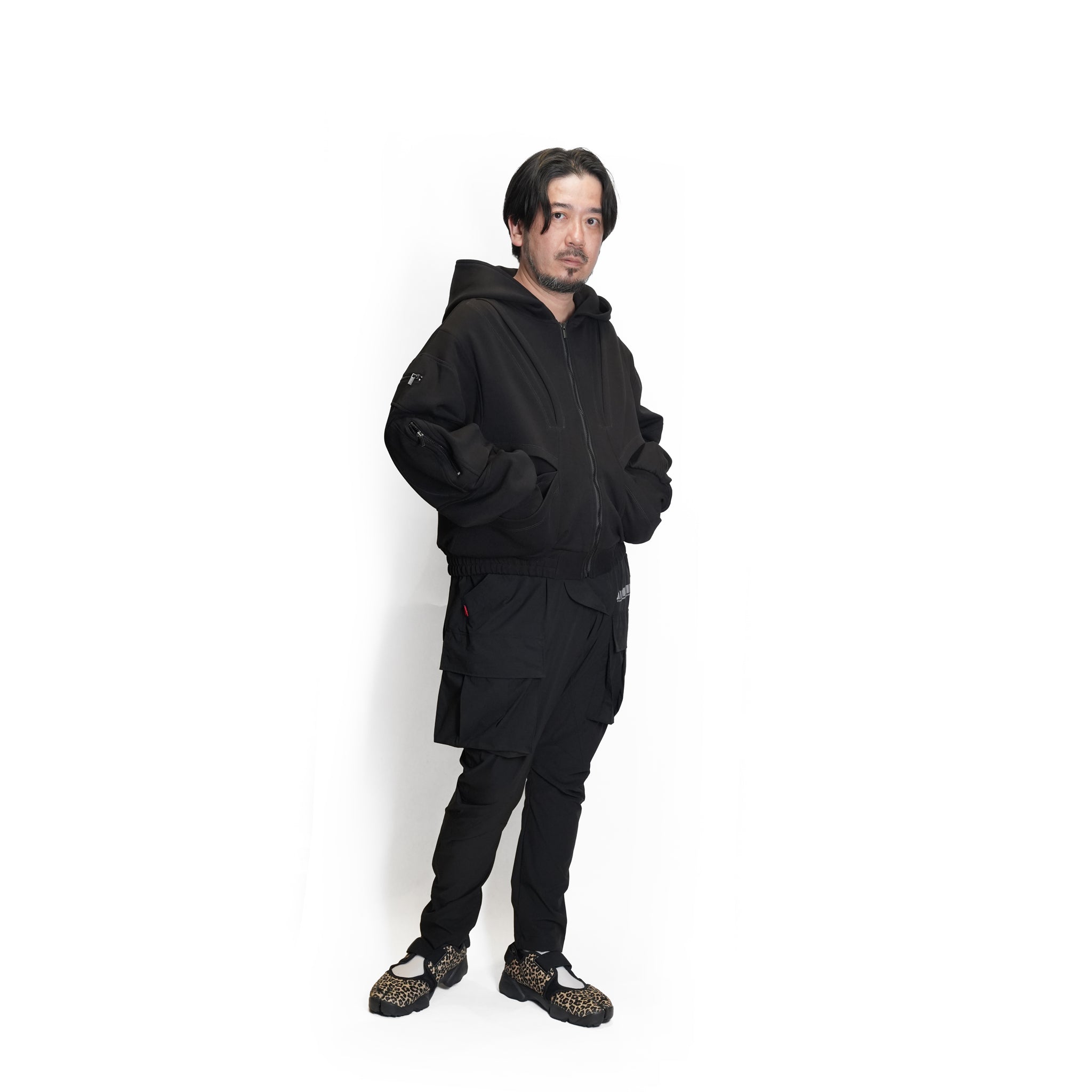 MAPLE JACKET (Black) | Bunny Hill Concept