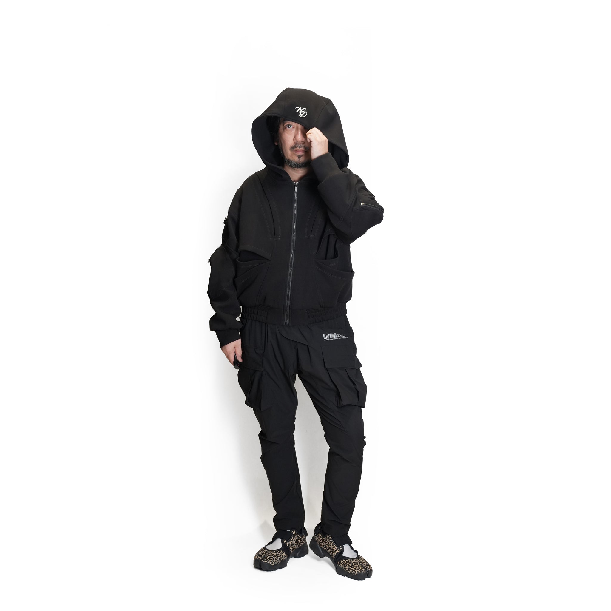 MAPLE JACKET (Black) | Bunny Hill Concept