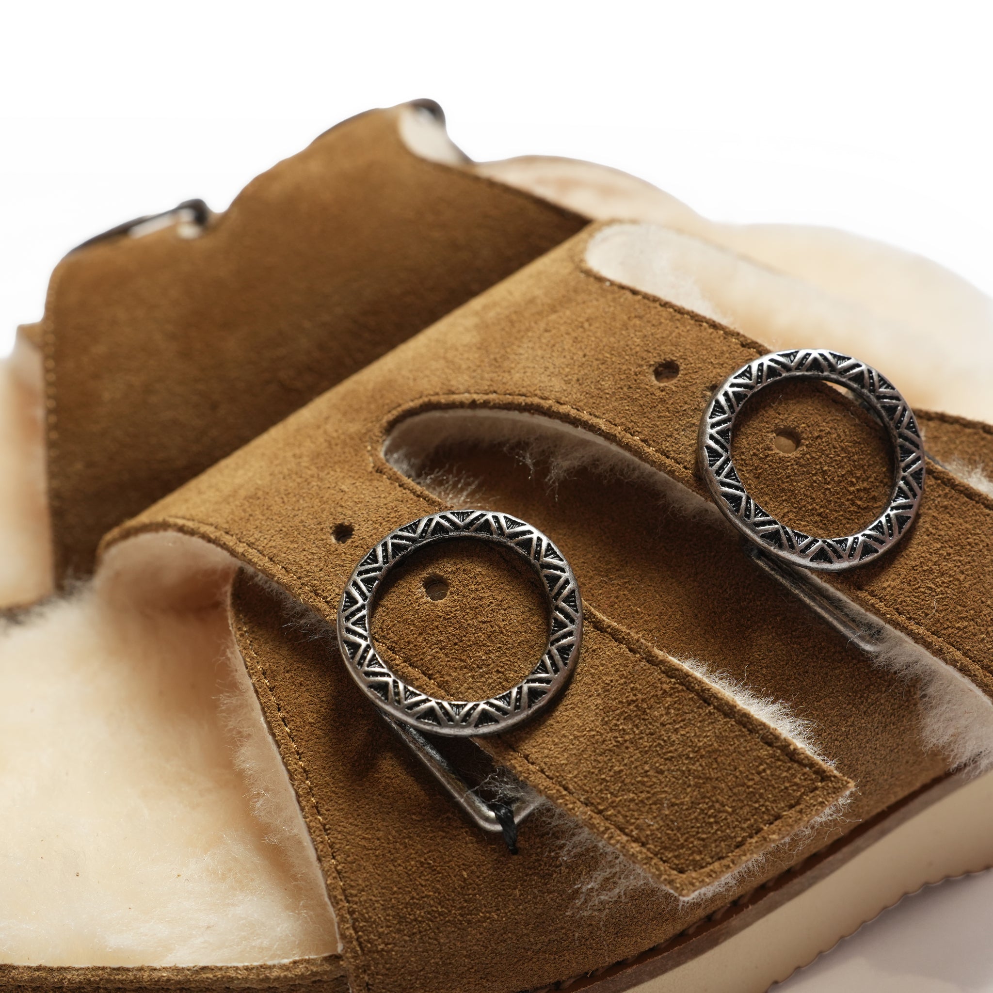 EASY WARM BELTED SLIDE | Color_Black / Brown | No_CM26D002【Commodities_コモディティーズ】