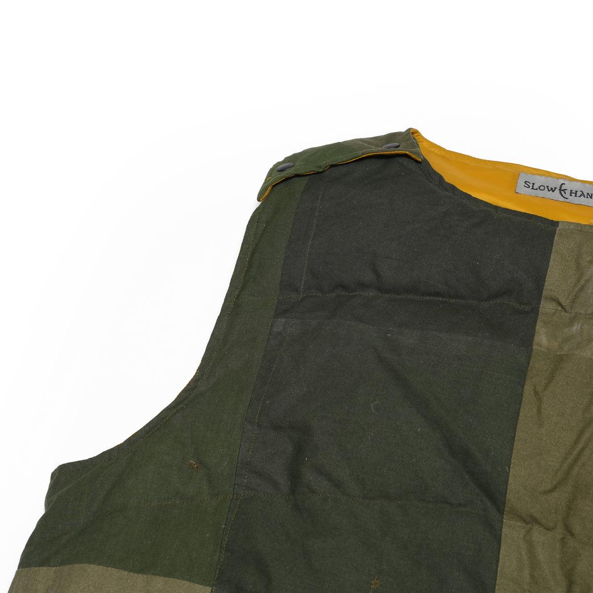 down pull over vest – Olive/Masterd | SLOW HANDS | 入荷予定アイテム