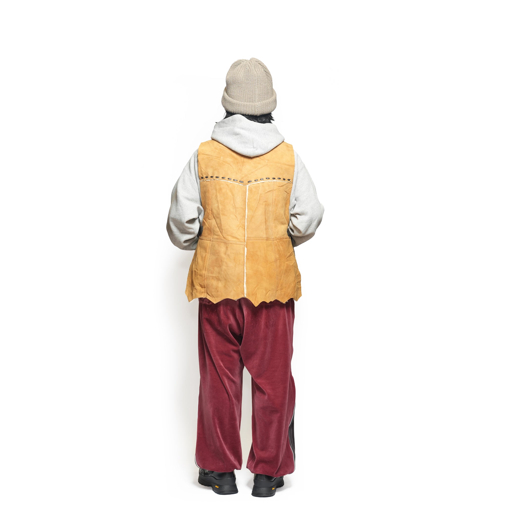 IGLOO MOUTON VEST | Color_C | Size_L | No_RV2601701【NASNGWAM_ナスングワム】