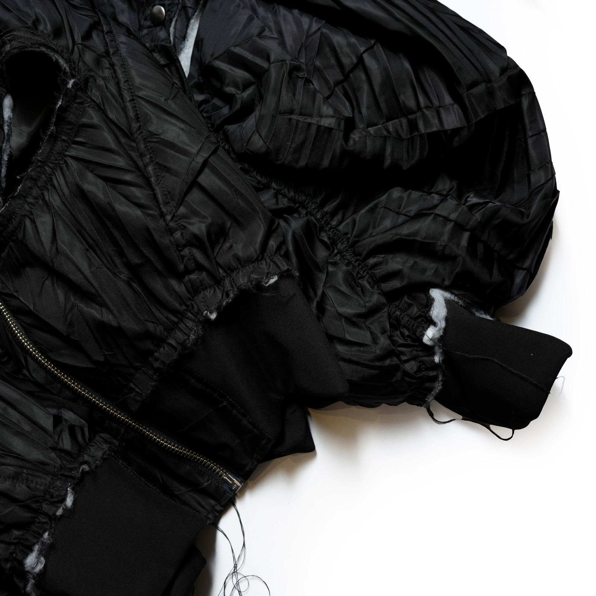 Seivson Deconstructed Hollow-Out Ruched Heavy-Processed MA-1 Bomber Jacket ㄧ Black | Size:Free【(A)CRYPSIS®】【archive】【SEIVSON_セイヴソン】【archive】