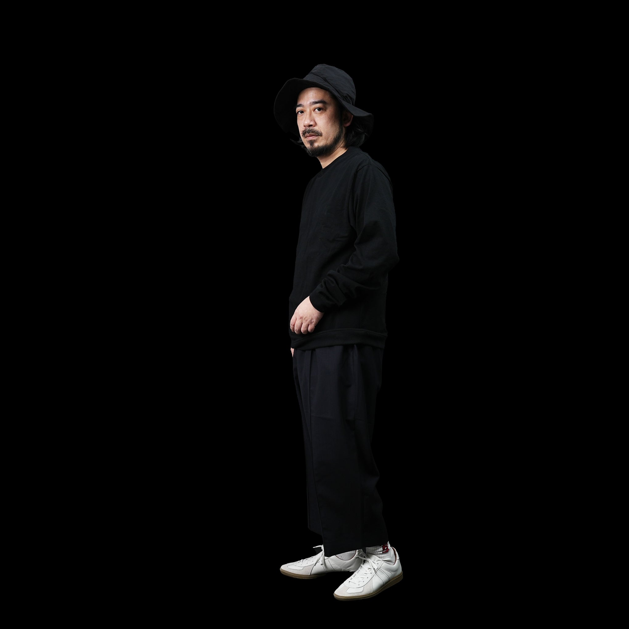 FIT-02 | WIDE CREW NECK L/S T-SHIRTS | Color:White/Black【FIT_フィット】