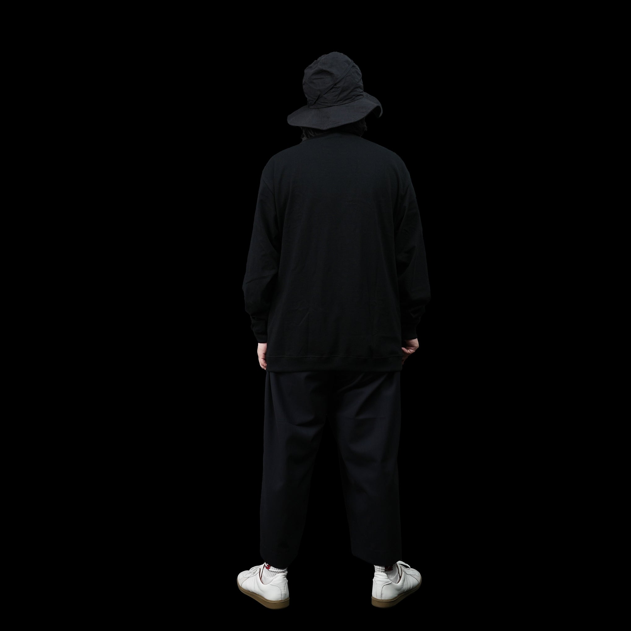 FIT-02 | WIDE CREW NECK L/S T-SHIRTS | Color:White/Black【FIT_フィット】