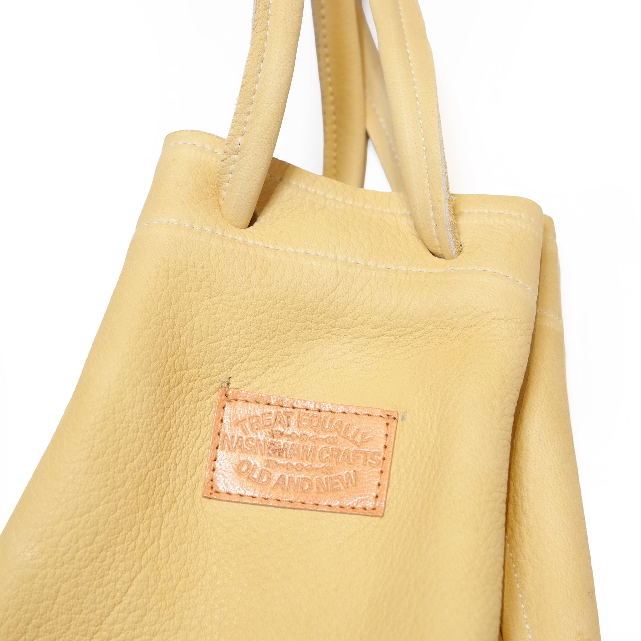 DEARSKIN WHISKY BAG – Camel / Black | NASNGWAM