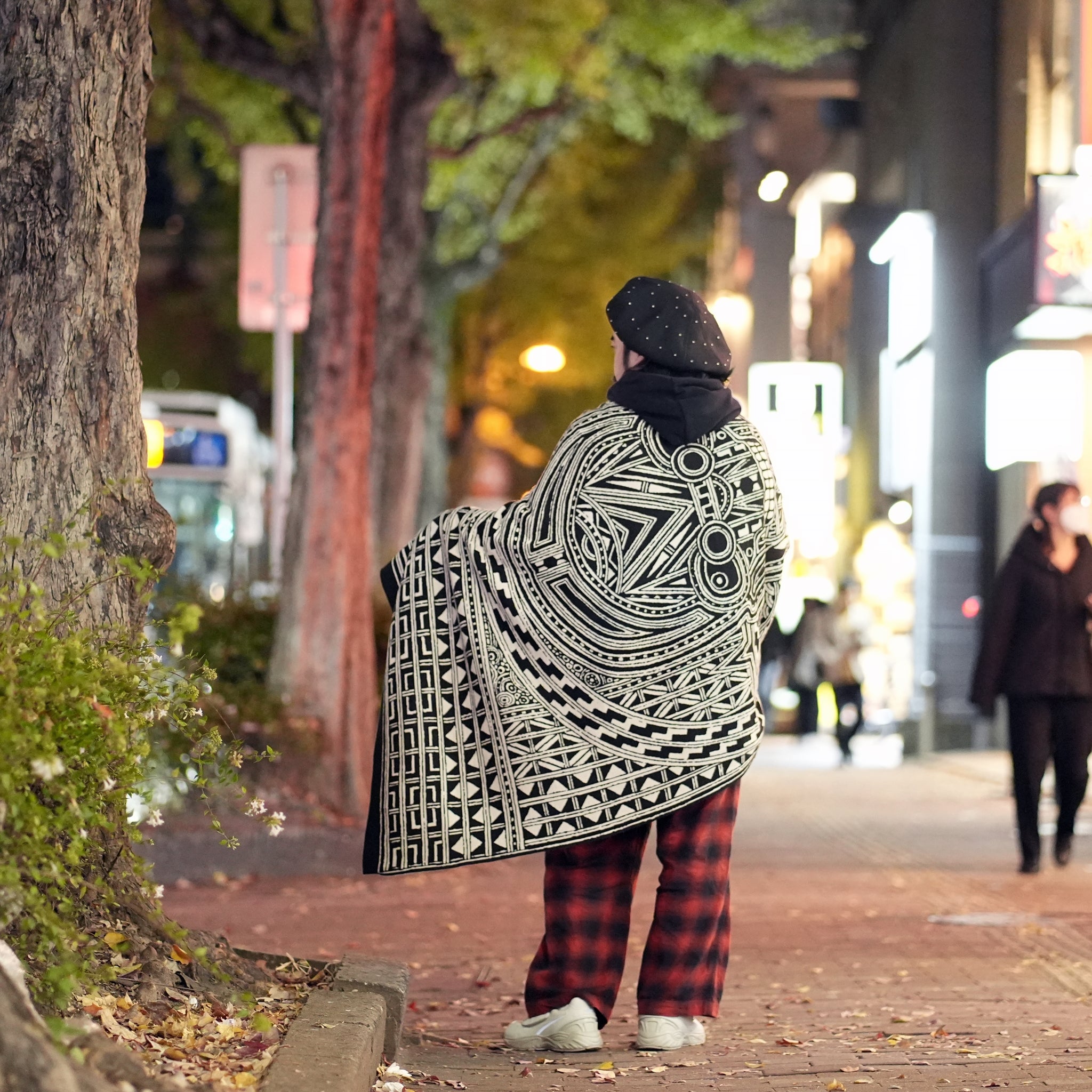 SF-APS01 | Drawing Ghost Big Shawl 『霊図』 | Color:Drawing Ghost【Apsu Shusei × STOF】【archive】