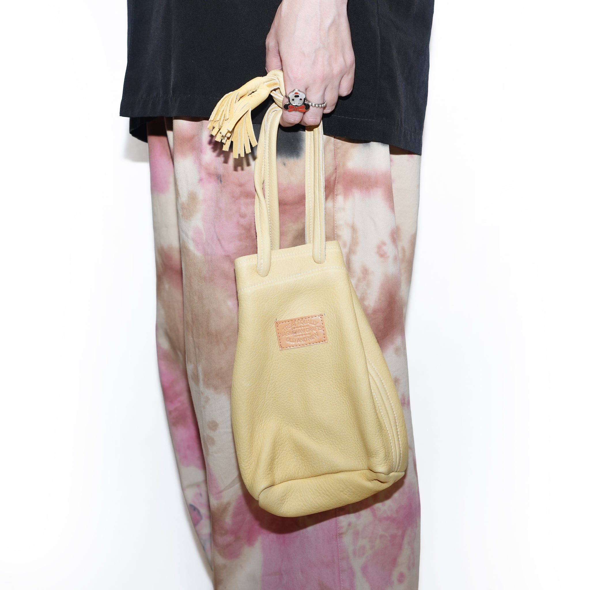 DEARSKIN WHISKY BAG – Camel / Black | NASNGWAM