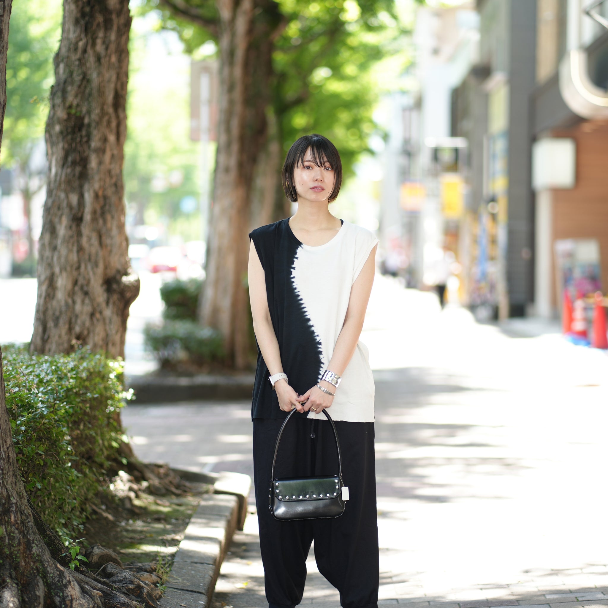 No:19h003-34 | Name:MINI CAMILLE STUD | Color:Black【BRIE LEON_ブリ―レオン】
