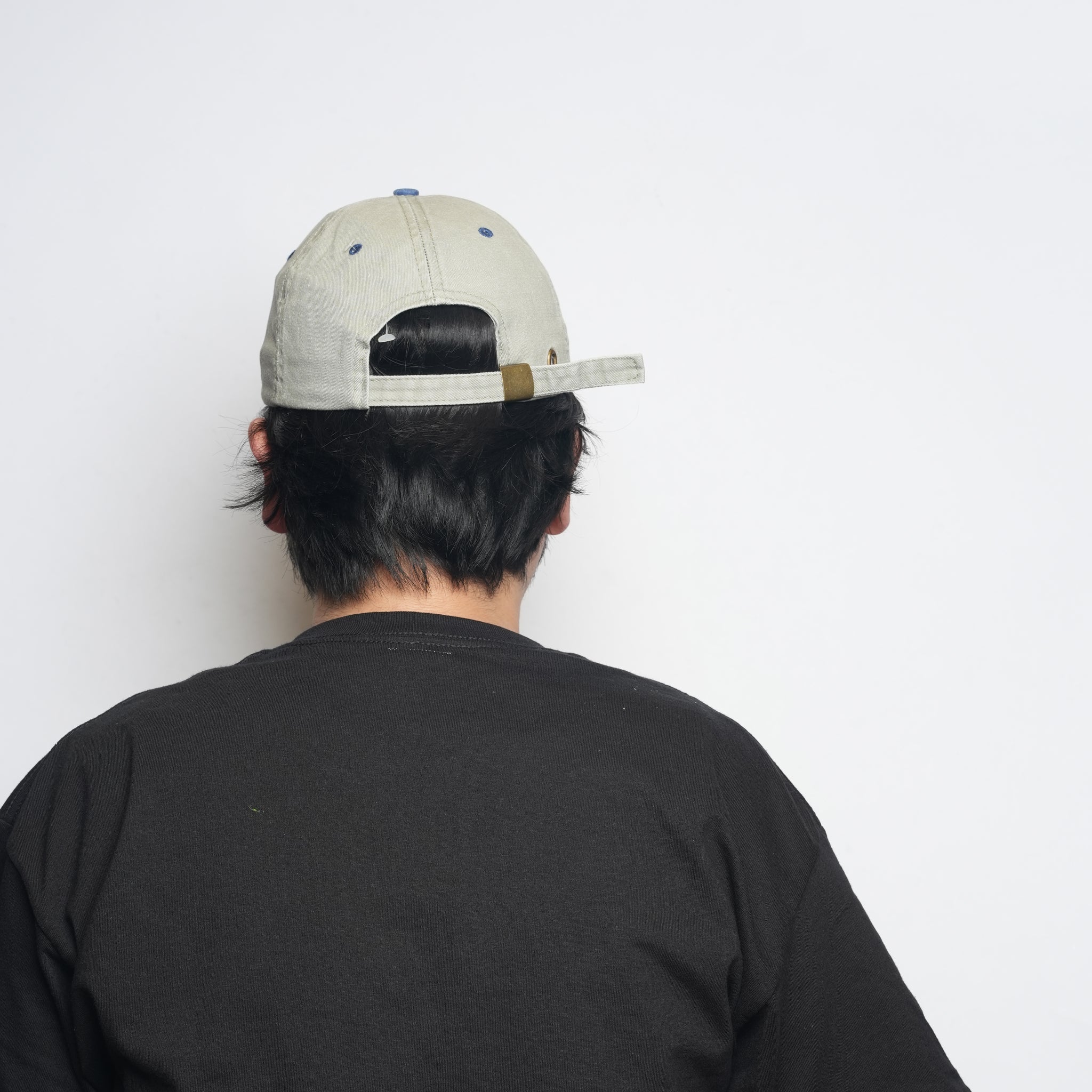 Baseball Cap from White Mountains – Sand X Navy | AMERICAN LOCALS SOUVENIR