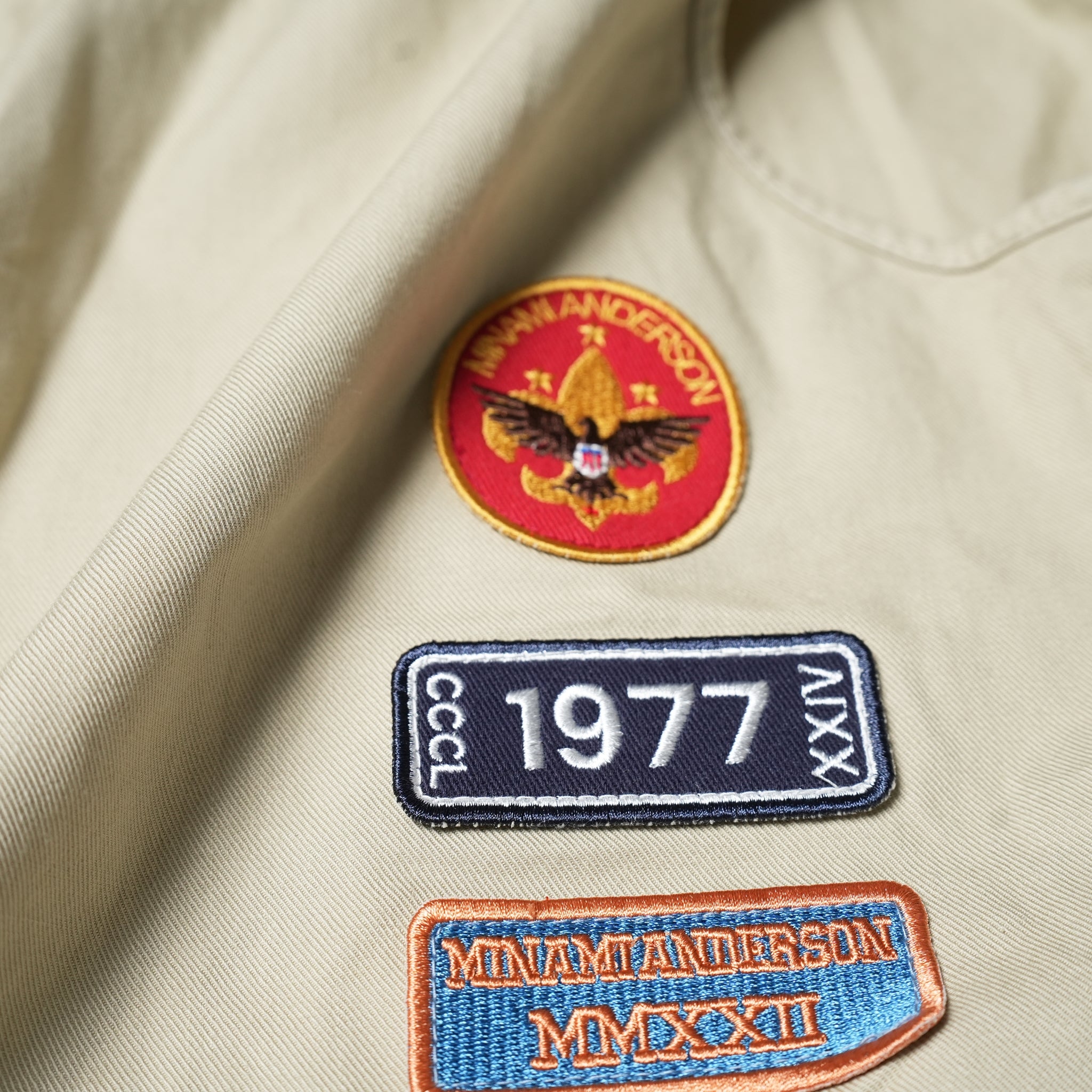 23#01373-7010 | BOYSCOUT VEST-PATCHES | Color:ベージュ【MINAMI ANDERSON_ミナミアンダーソン】