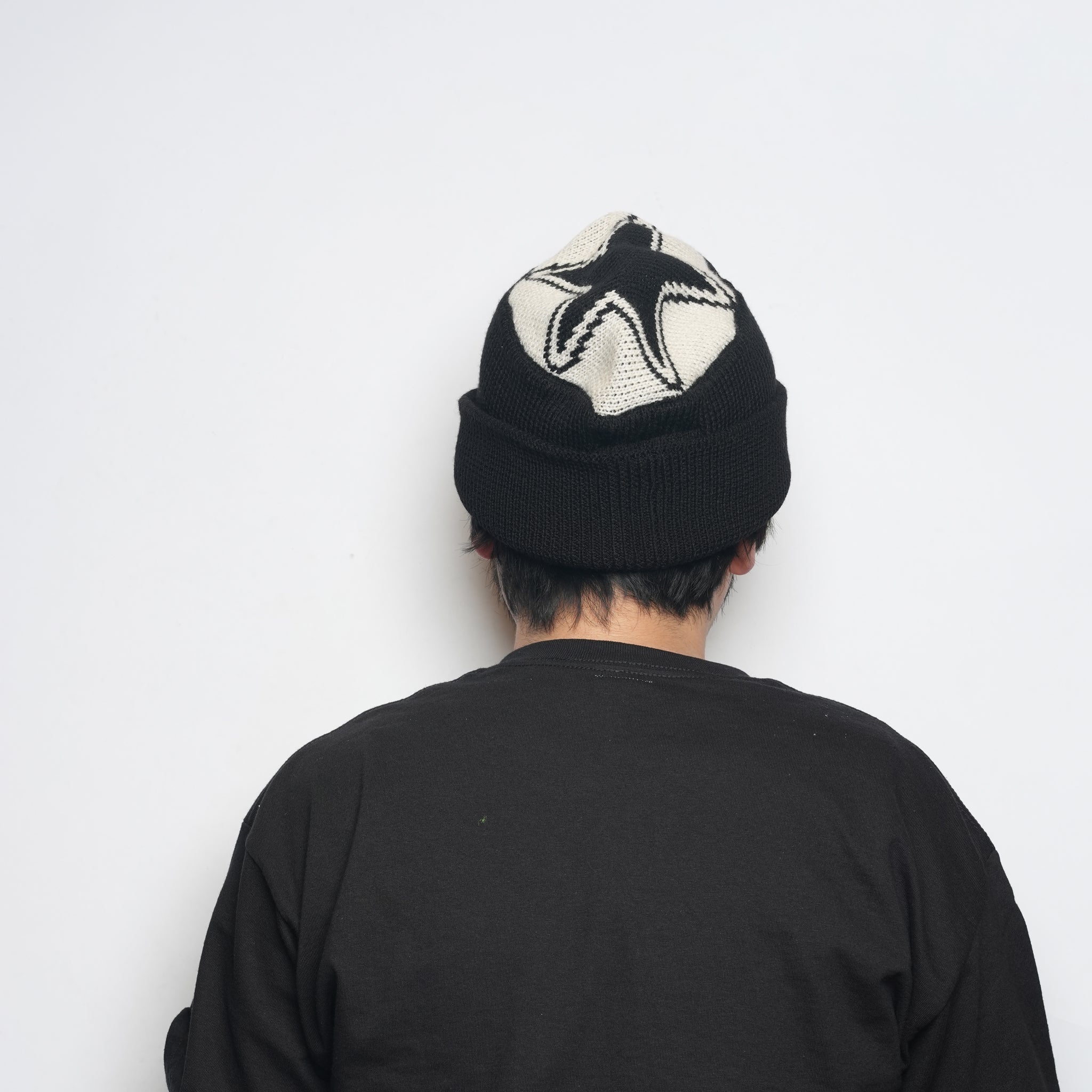 Flat beanie – Black | PLATEAU STUDIO