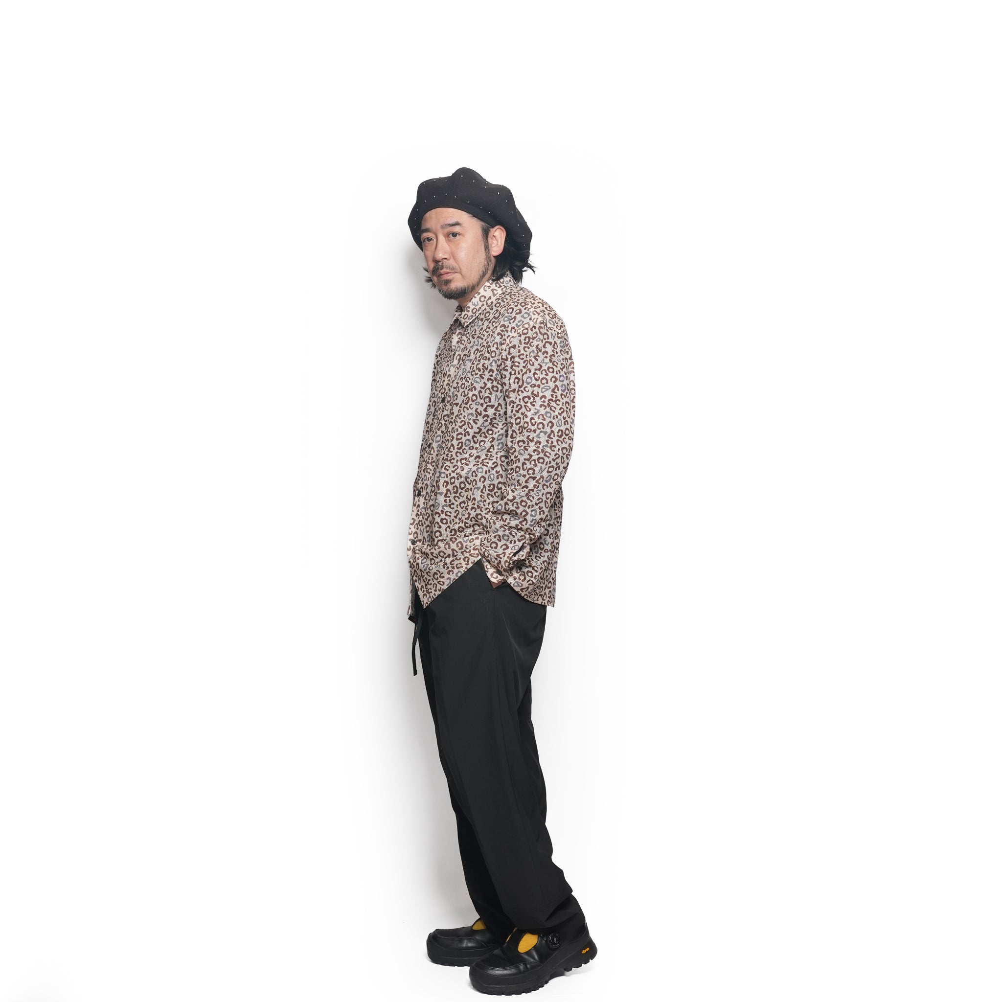 AIR DOTS twotuck standard pants – Black | M-2510456_Black | MODEM DESIGN