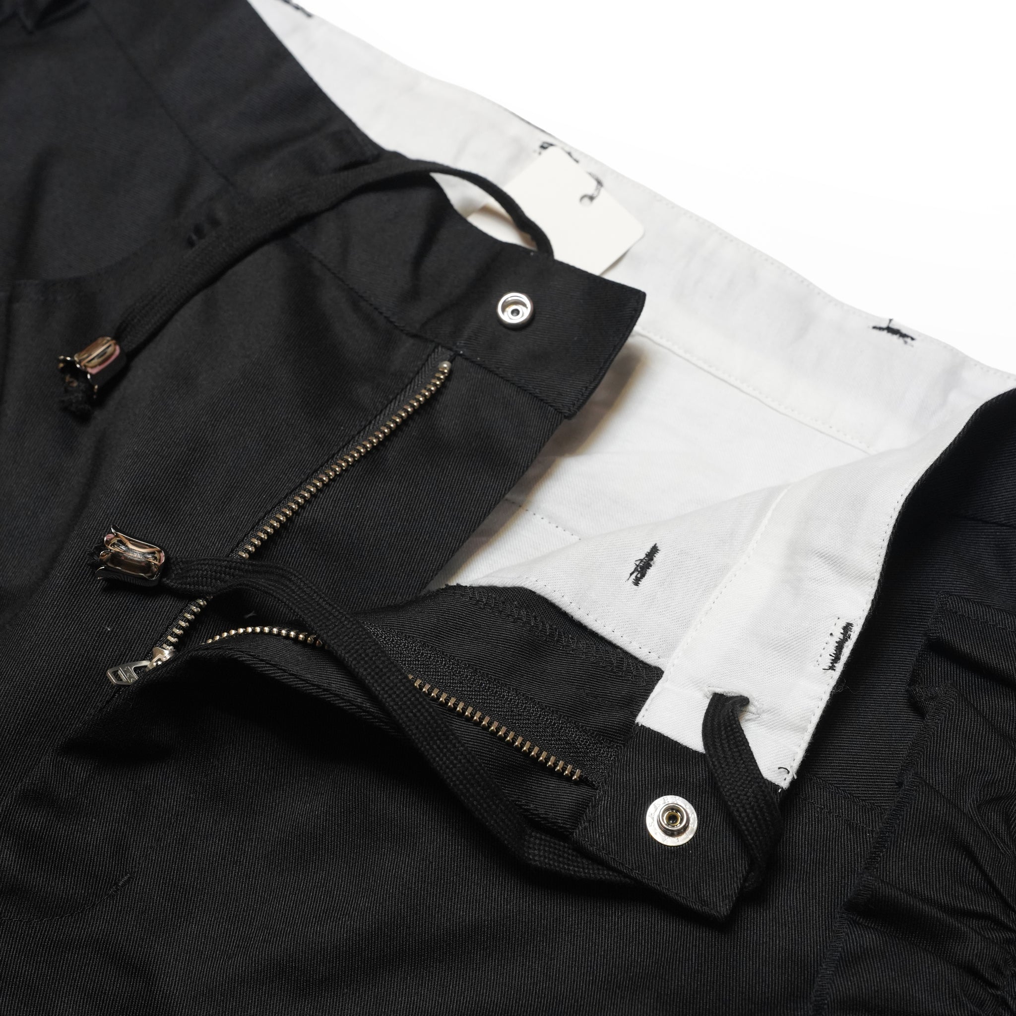 Frill Chino Shorts – Black | NICK GEAR