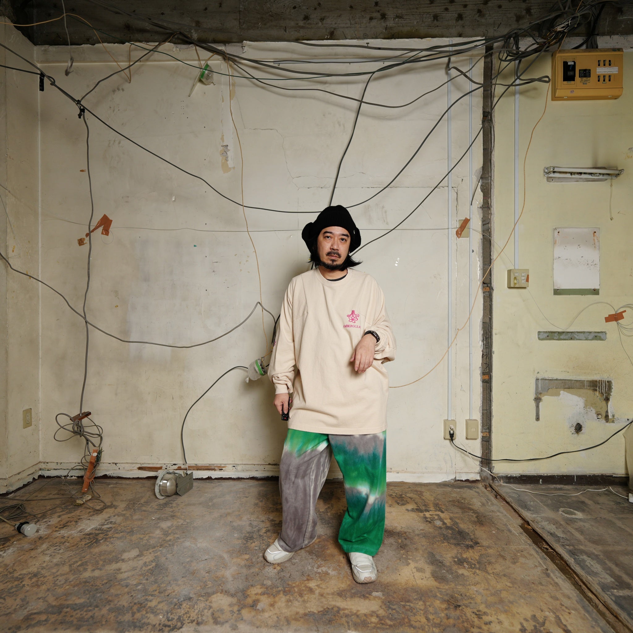 Embroidery Panel Long Sleeve – Ash Whte / Black / Green / Marigold / Redchili | AMBERGLEAM