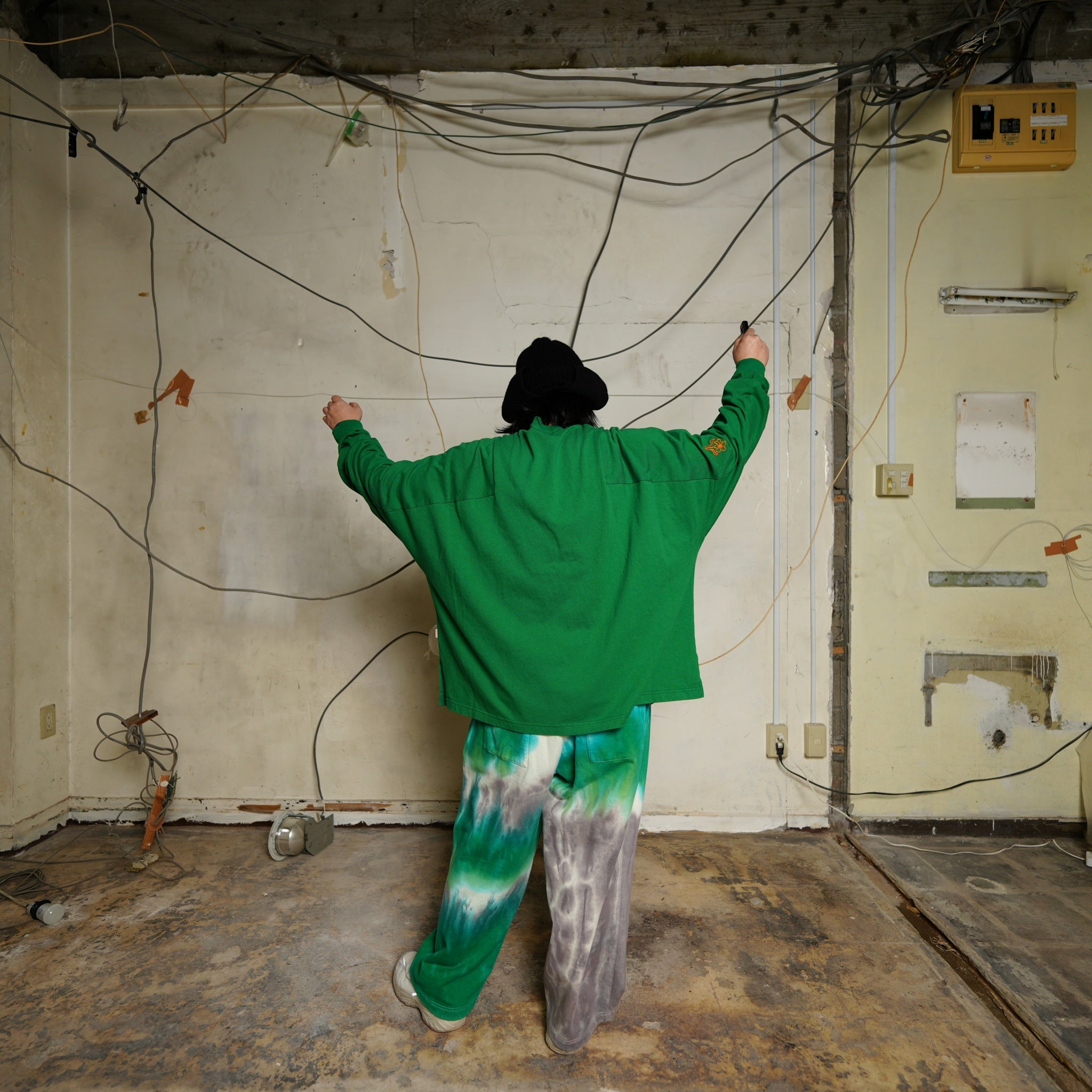Embroidery Panel Long Sleeve – Ash Whte / Black / Green / Marigold / Redchili | AMBERGLEAM