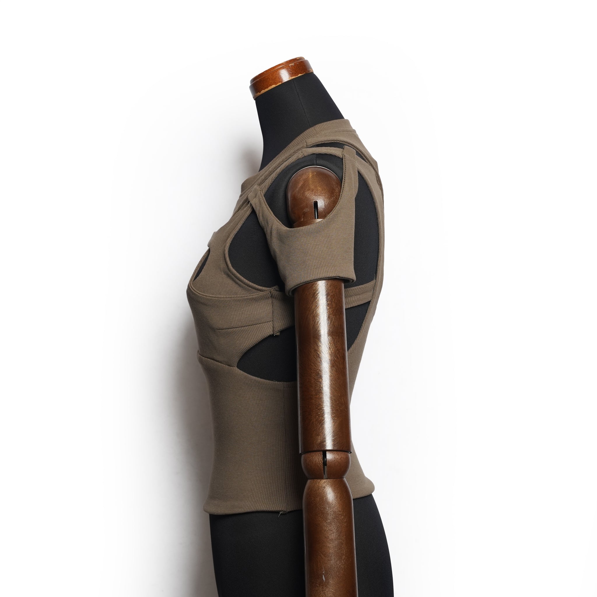 TAWNY TOP (ARMY GREEN) | Bunny Hill Concept