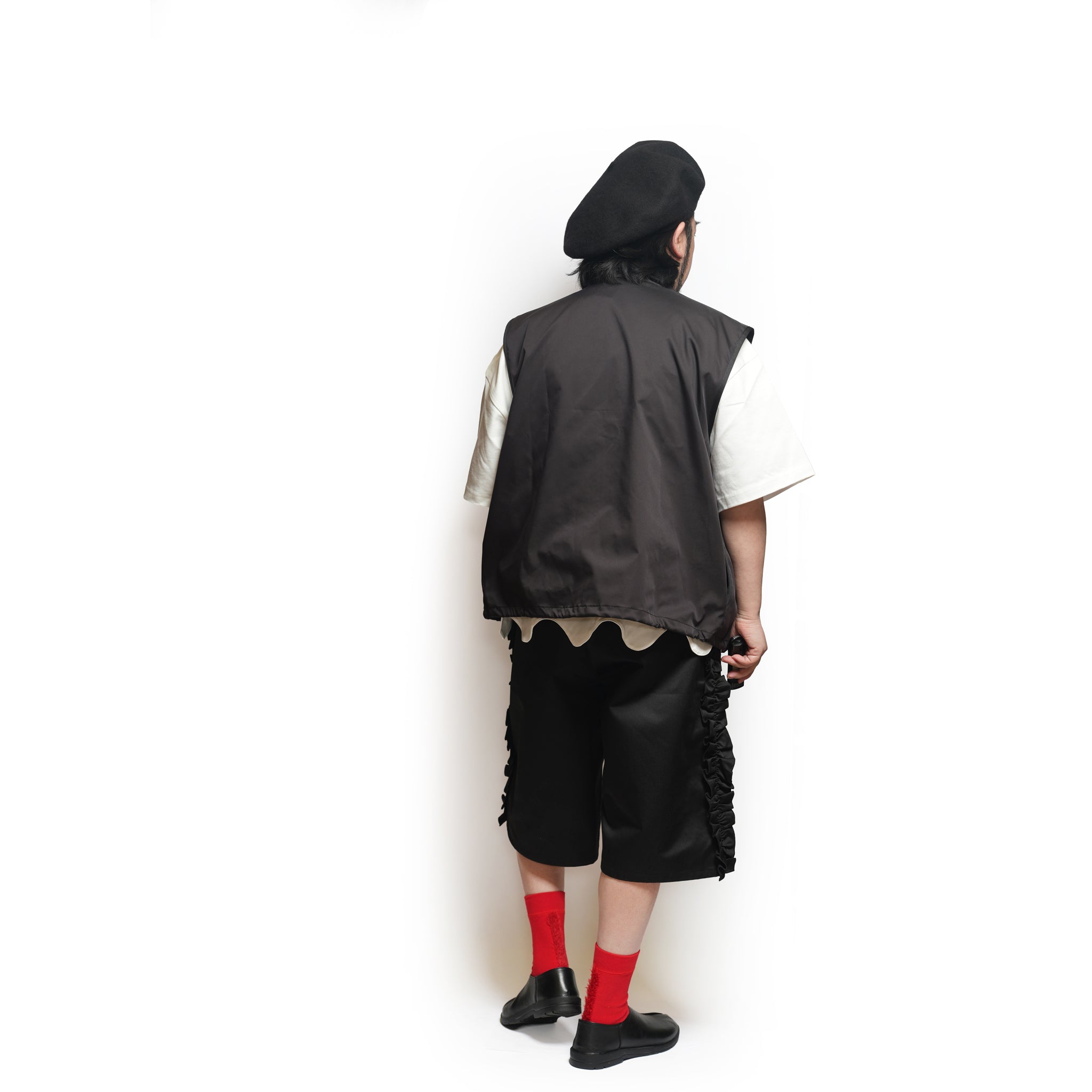 Frill Vest – Black | NICK GEAR