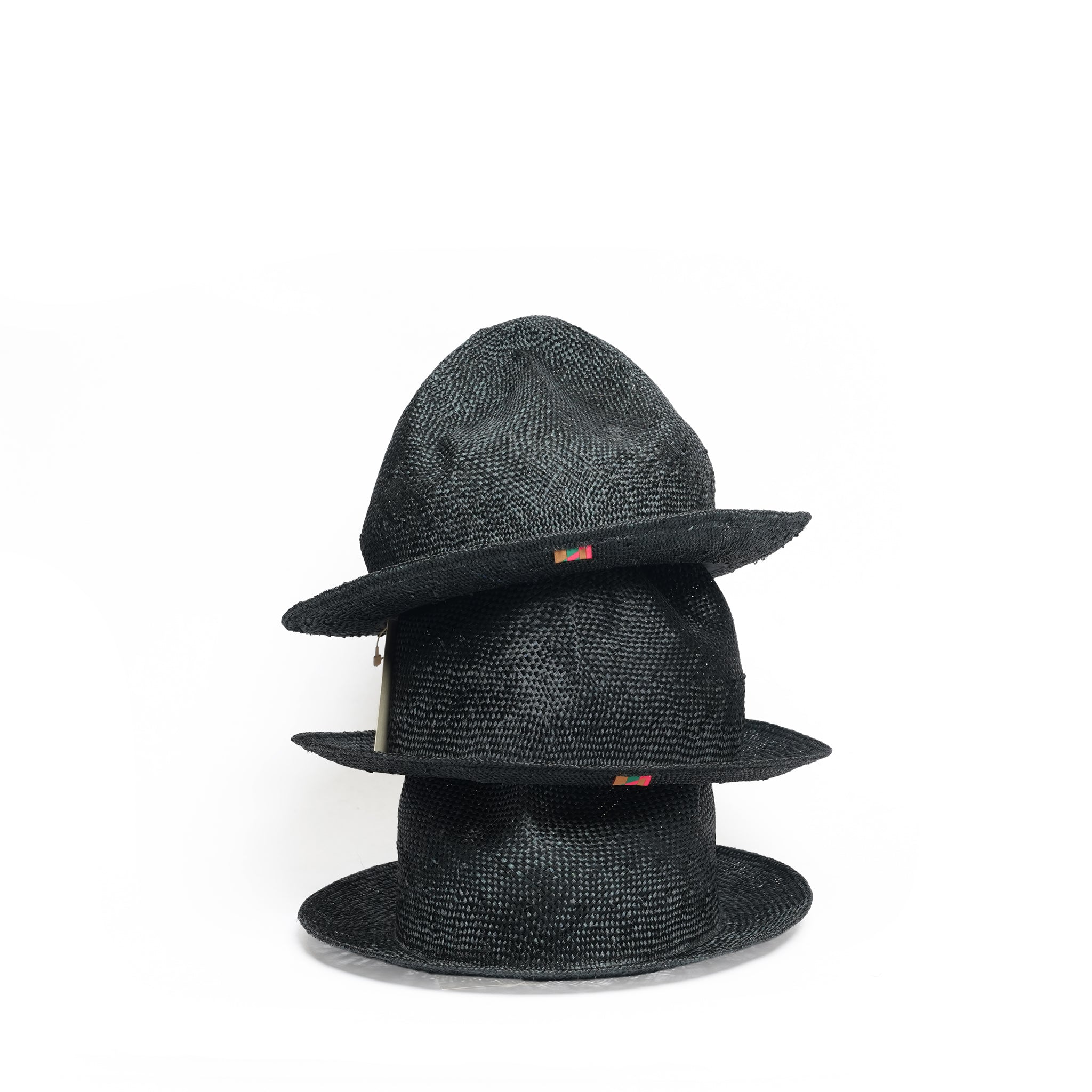 straw MT HAT – Black | VOO