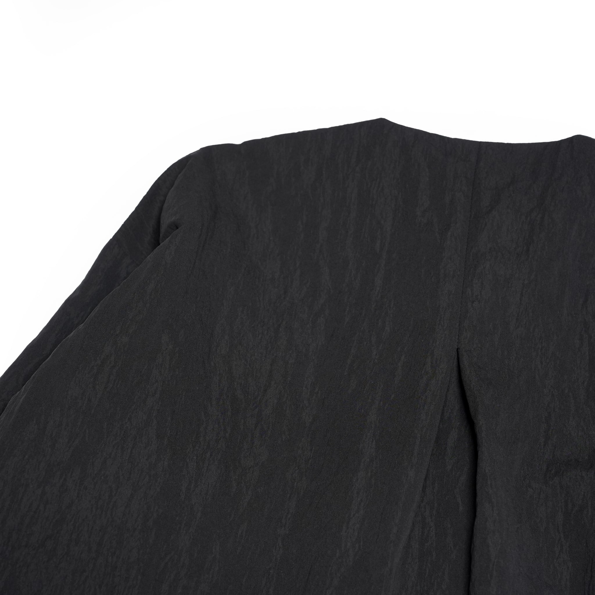 ノーカラーシャツブルゾン – Black | ANGELINA