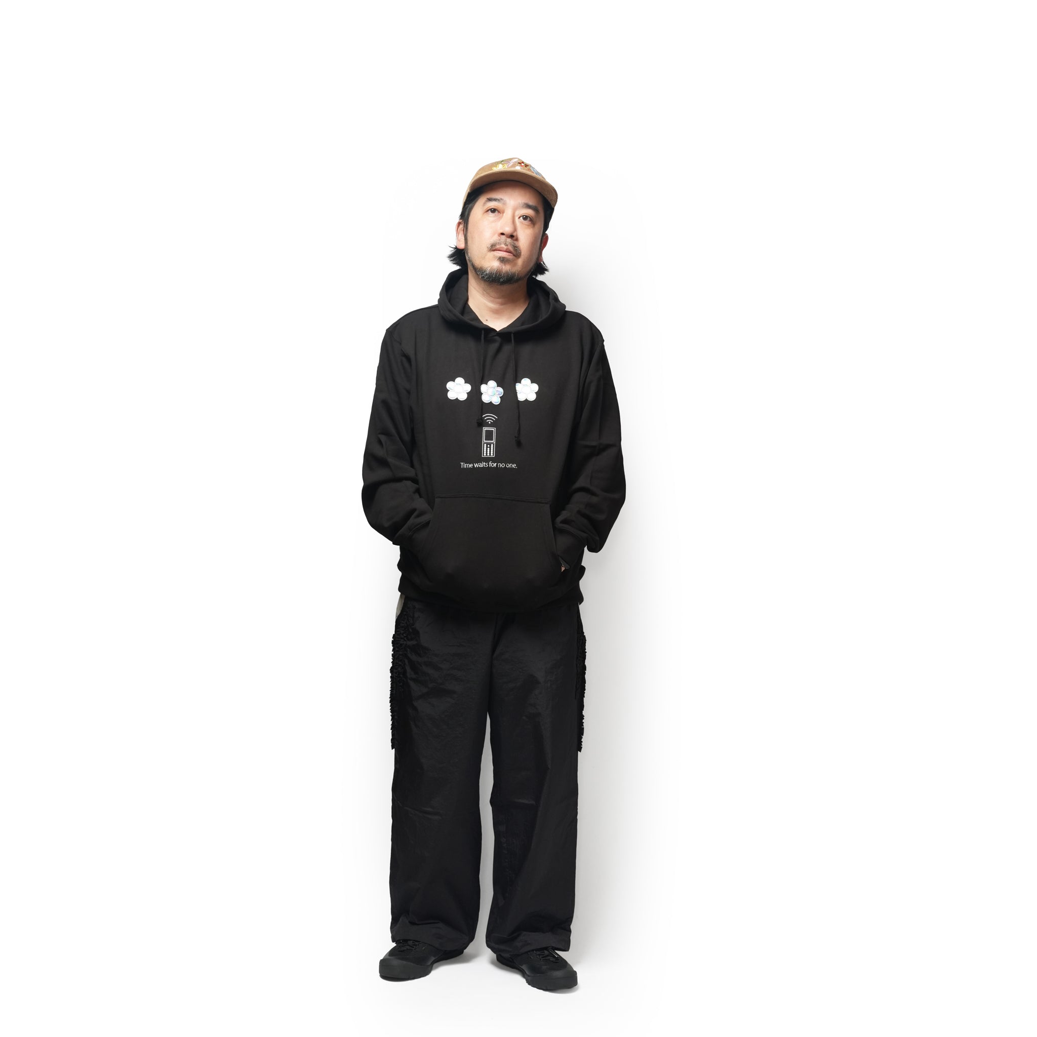 Aurora hoodie – Black | NICK GEAR | 入荷予定アイテム