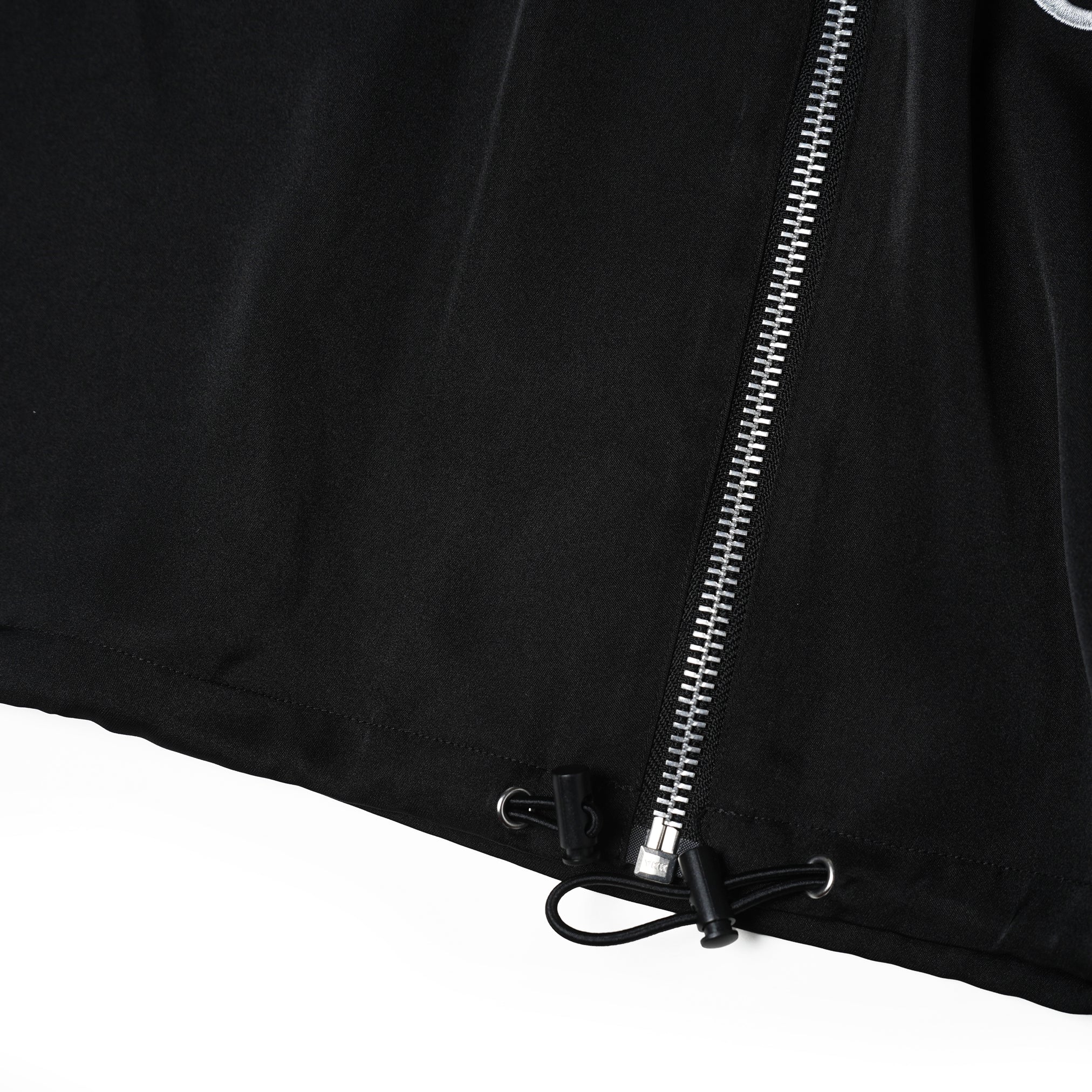 Embroidered Satin Blouson 刺繍サテンブルゾン – Black / Honey | Size:Short / Medium | AMBERGLEAM