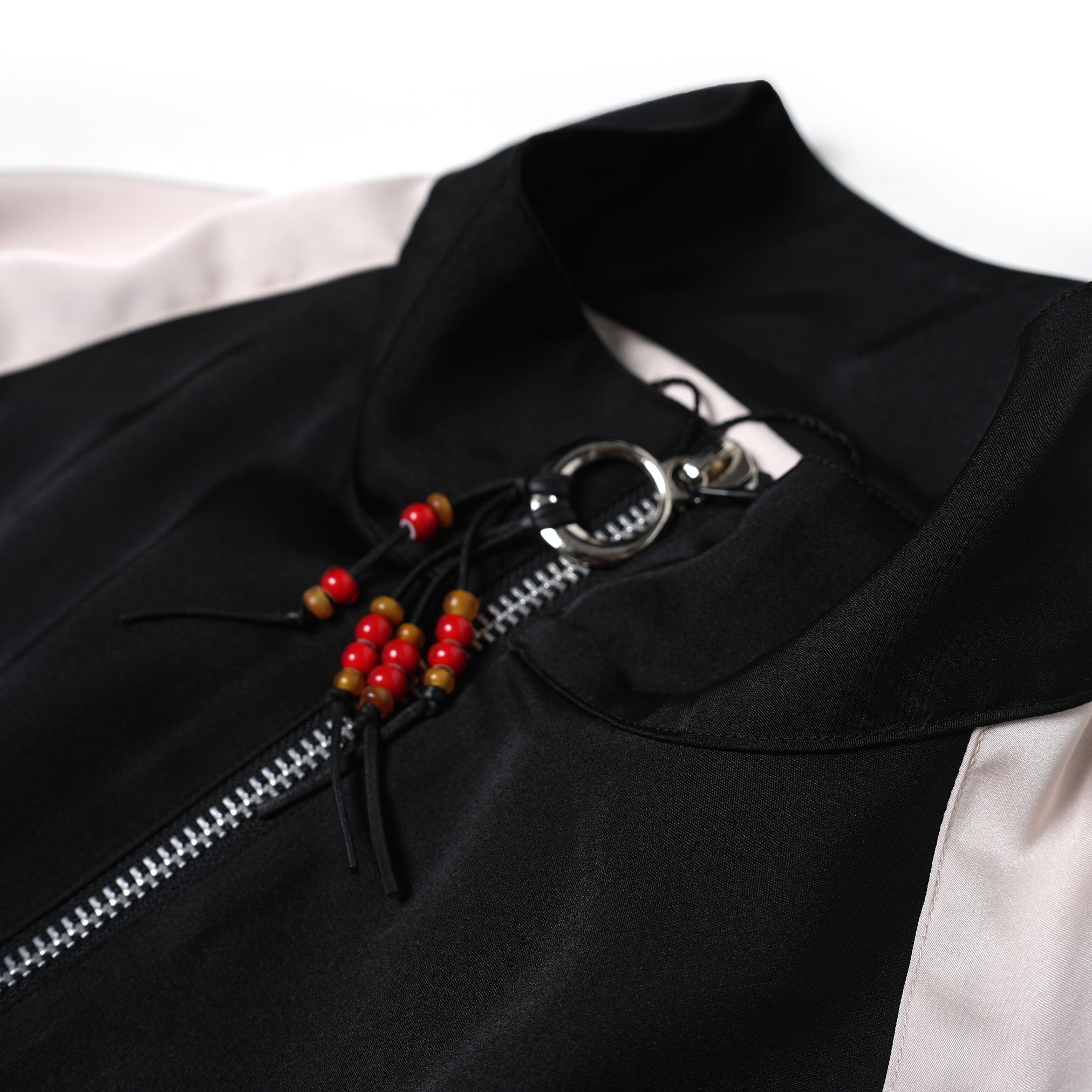 Embroidered Satin Blouson 刺繍サテンブルゾン – Black / Honey | Size:Short / Medium | AMBERGLEAM