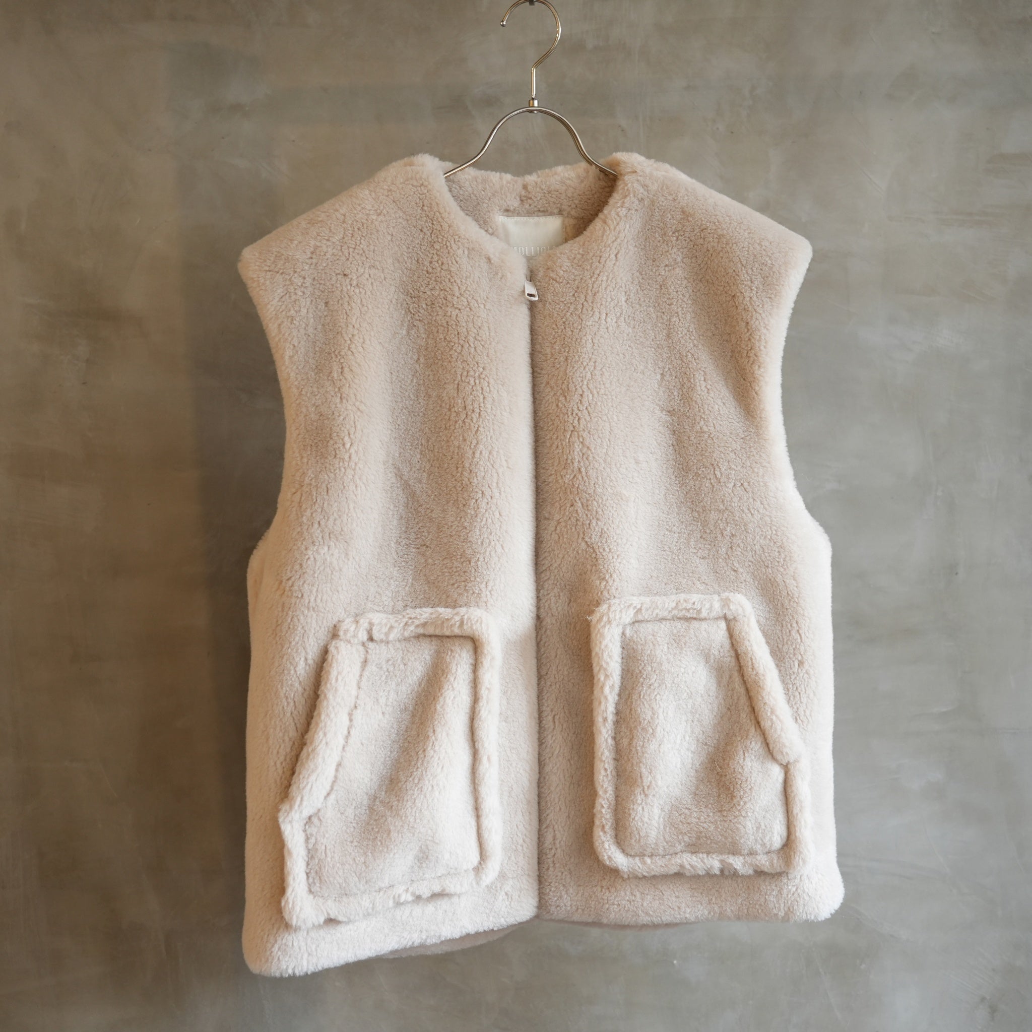MW5WVS01X_IVORY | OLI | Color:Ivory【MOLLIOLLI_モリオリ】【入荷予定アイテム・入荷連絡可能】